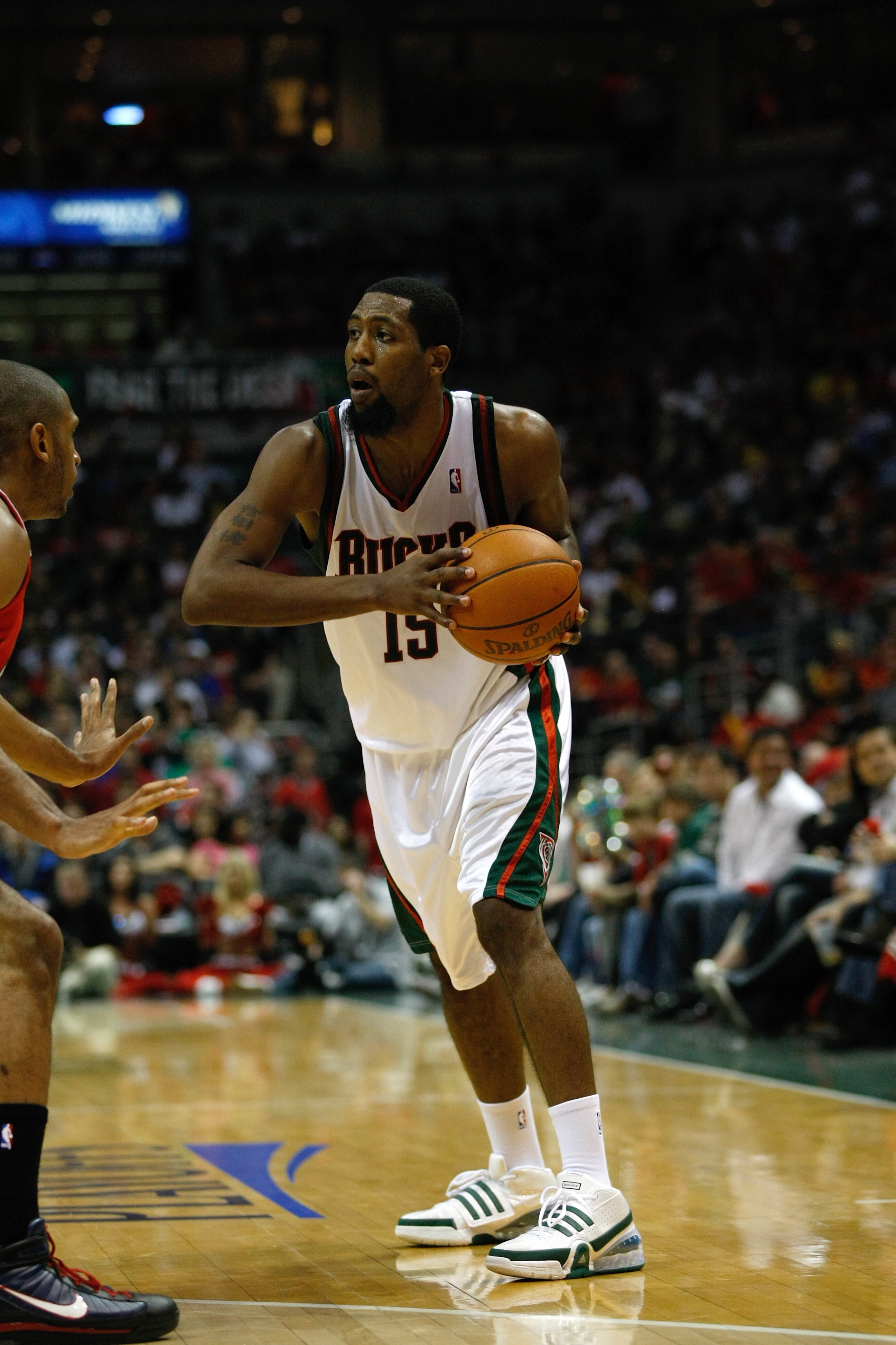 MILWAUKEE, WI - APRIL 24: John Salmons #15 of the Milwaukee Bucks dribbles the basketball against the Atlanta Hawks during Game Three of Eastern Conference Quarterfinals of the 2010 NBA Playoffs at the Bradley Center on April 24, 2010 in Milwaukee, Wiscon