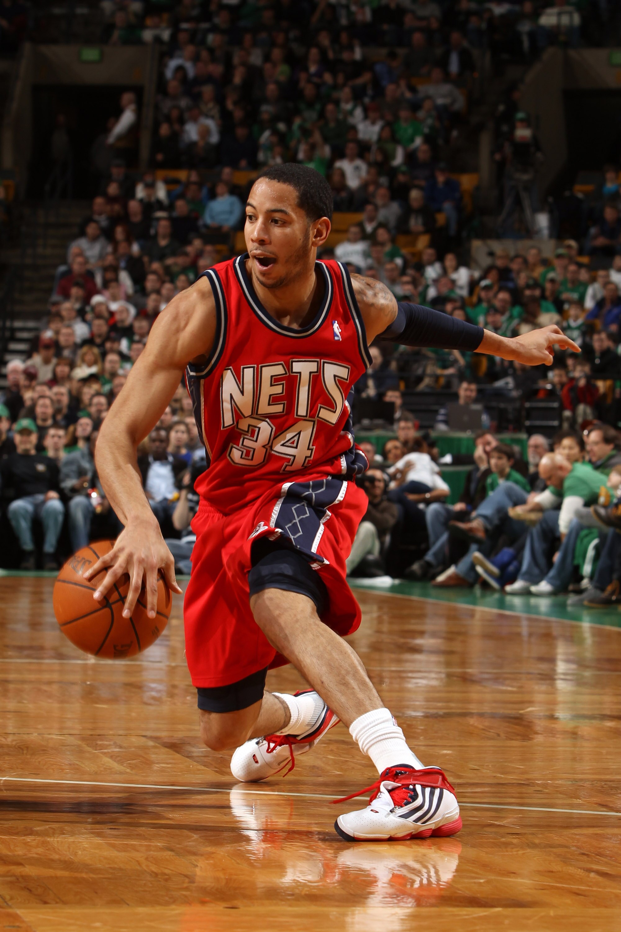 BOSTON - FEBRUARY 27:  Devin Harris #34 of the New Jersey Nets makes a move to the basket during the game against the Boston Celtics on February 27, 2010 at TD Garden in Boston, Massachusetts.  NOTE TO USER: User expressly acknowledges and agrees that, by