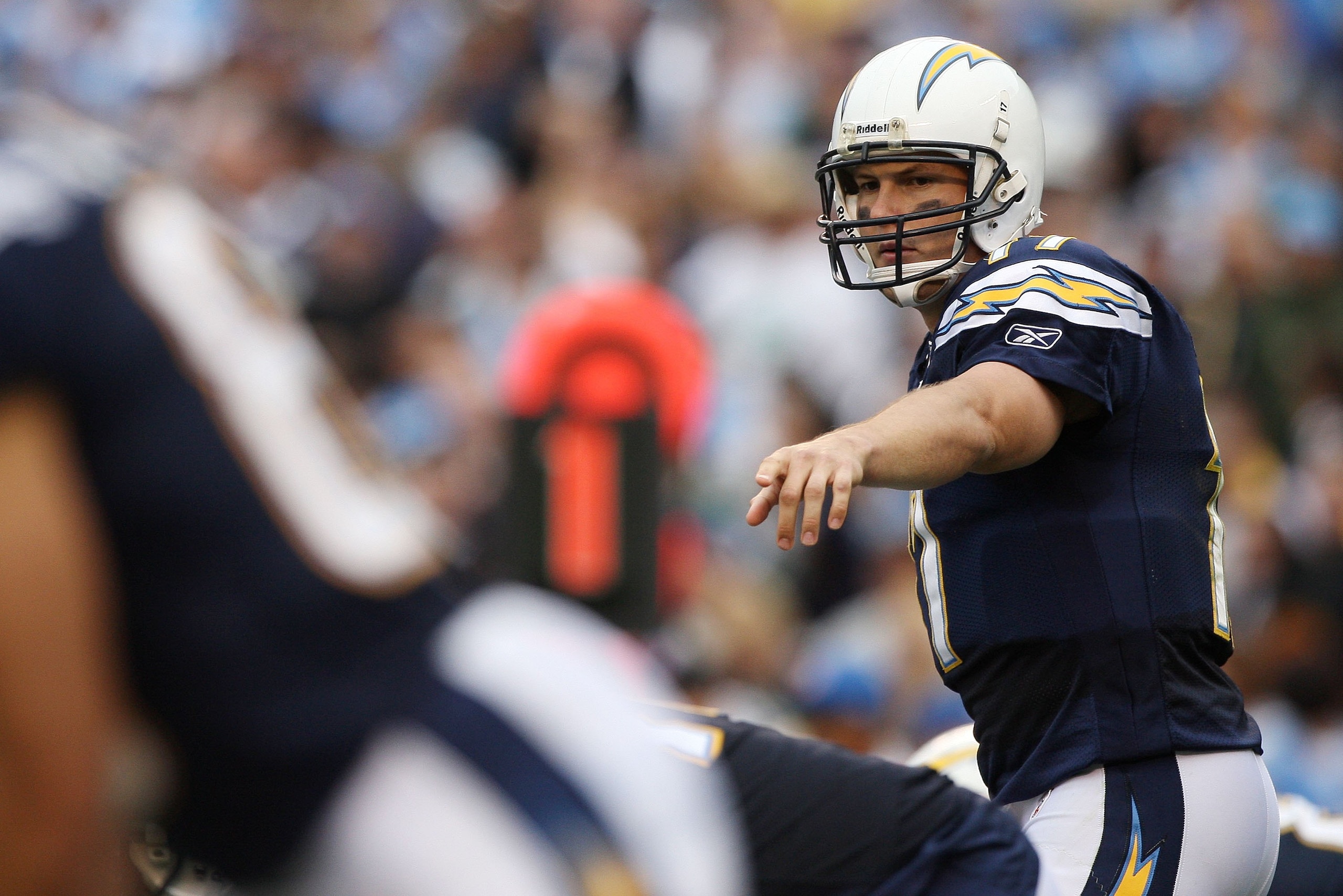 SAN DIEGO - JANUARY 17: Quarterback Philip Rivers #17 of the San Diego Chargers calls the play to his teammates during the AFC Divisional Playoff Game against the New York Jets at Qualcomm Stadium on January 17, 2010 in San Diego, California. (Photo by SAN DIEGO - JANUARY 17: Quarterback Philip Rivers #17 of the San Diego Chargers calls the play to his teammates during the AFC Divisional Playoff Game against the New York Jets at Qualcomm Stadium on January 17, 2010 in San Diego, California. (Photo by