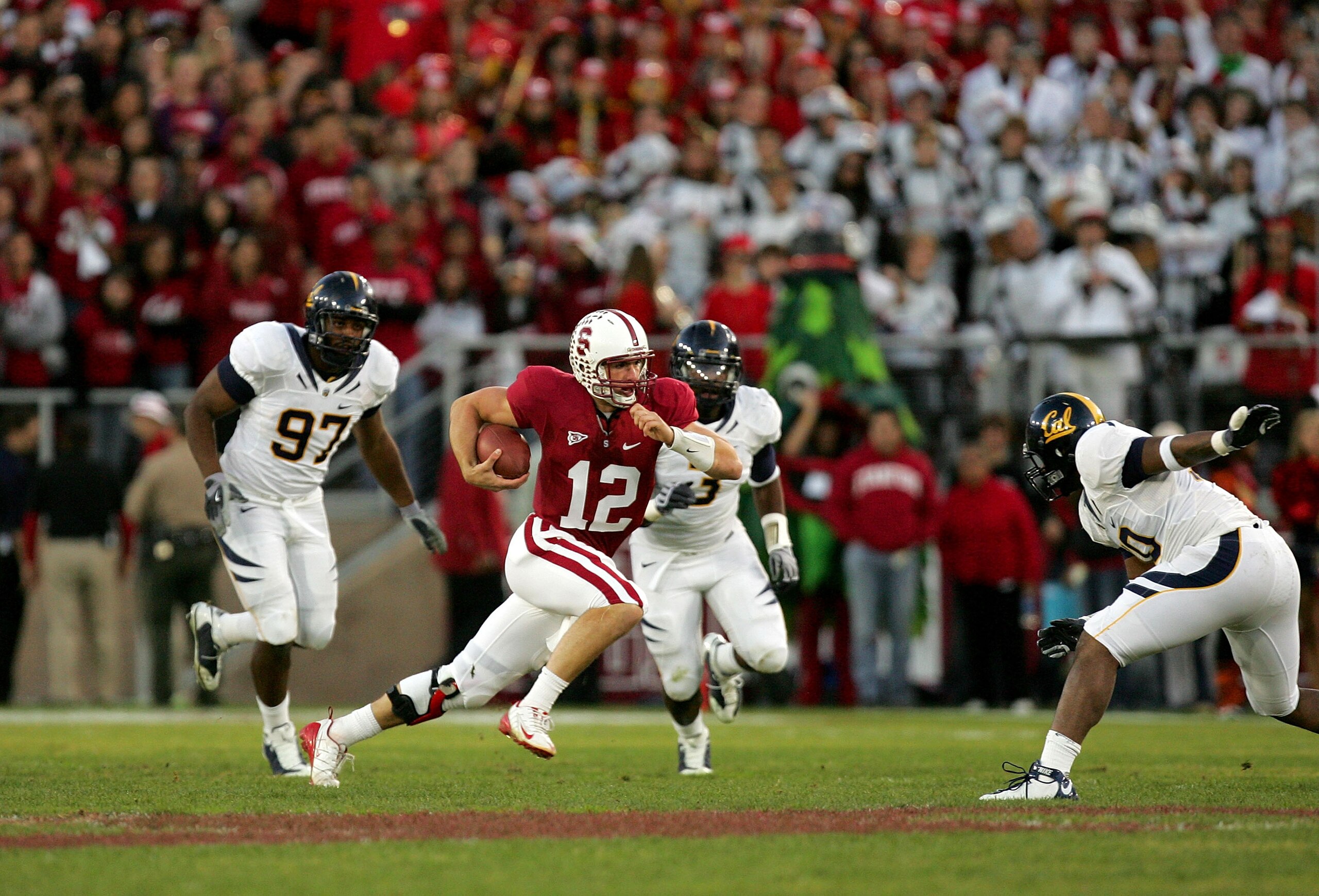 PALO ALTO, CA - NOVEMBER 21: Andrew Luck #12 of the Stanford Cardinal scrambles for a first down against the California Bears at Stanford Stadium on November 21, 2009 in Palo Alto, California. (Photo by Ezra Shaw/Getty Images) PALO ALTO, CA - NOVEMBER 21: Andrew Luck #12 of the Stanford Cardinal scrambles for a first down against the California Bears at Stanford Stadium on November 21, 2009 in Palo Alto, California. (Photo by Ezra Shaw/Getty Images)