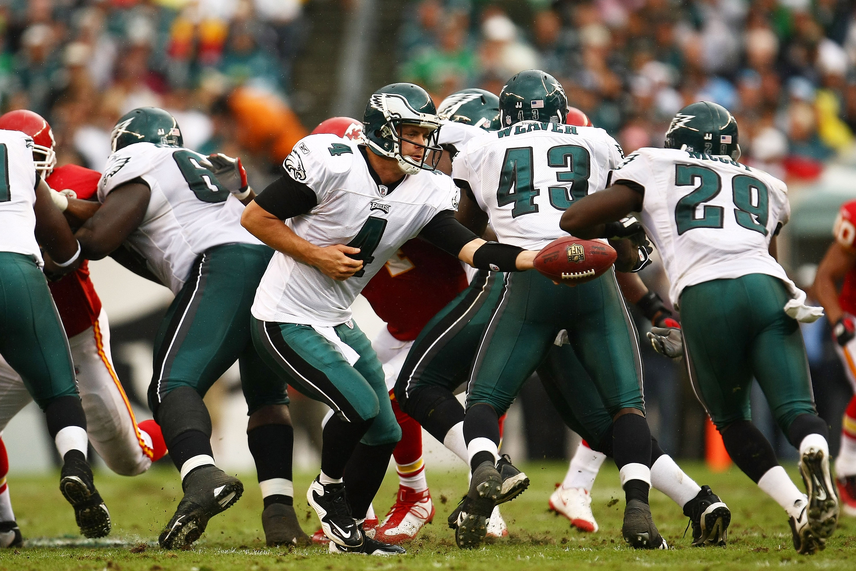 PHILADELPHIA - SEPTEMBER 27:  Kevin Kolb #4 of the Philadelphia Eagles hands the ball off to teammate LeSean McCoy #29 against the Kansas City Chiefs on September 27, 2009 at Lincoln Financial Field in Philadelphia, Pennsylvania.  (Photo by Chris McGrath/
