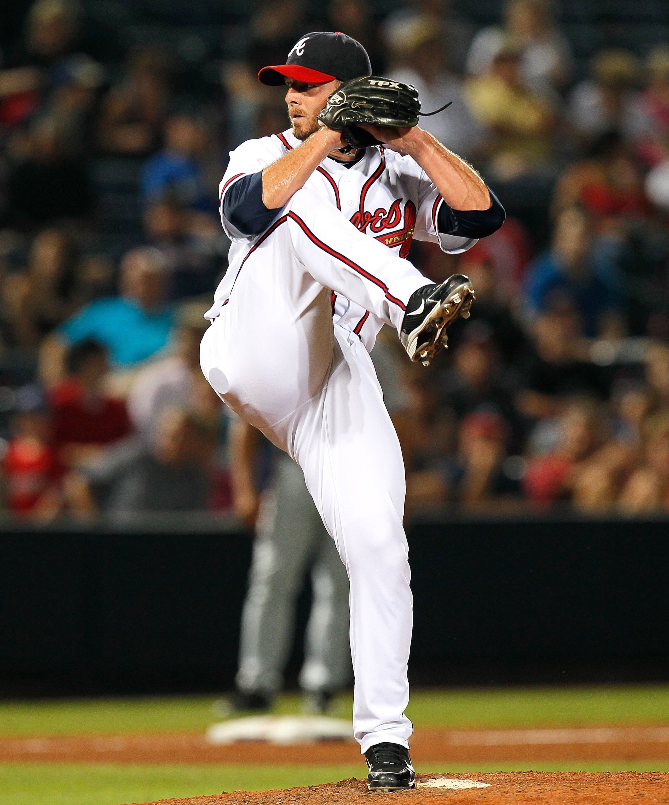 ATLANTA - JUNE 30:  Billy Wagner #13 of the Atlanta Braves against the Washington Nationals at Turner Field on June 30, 2010 in Atlanta, Georgia.  (Photo by Kevin C. Cox/Getty Images)