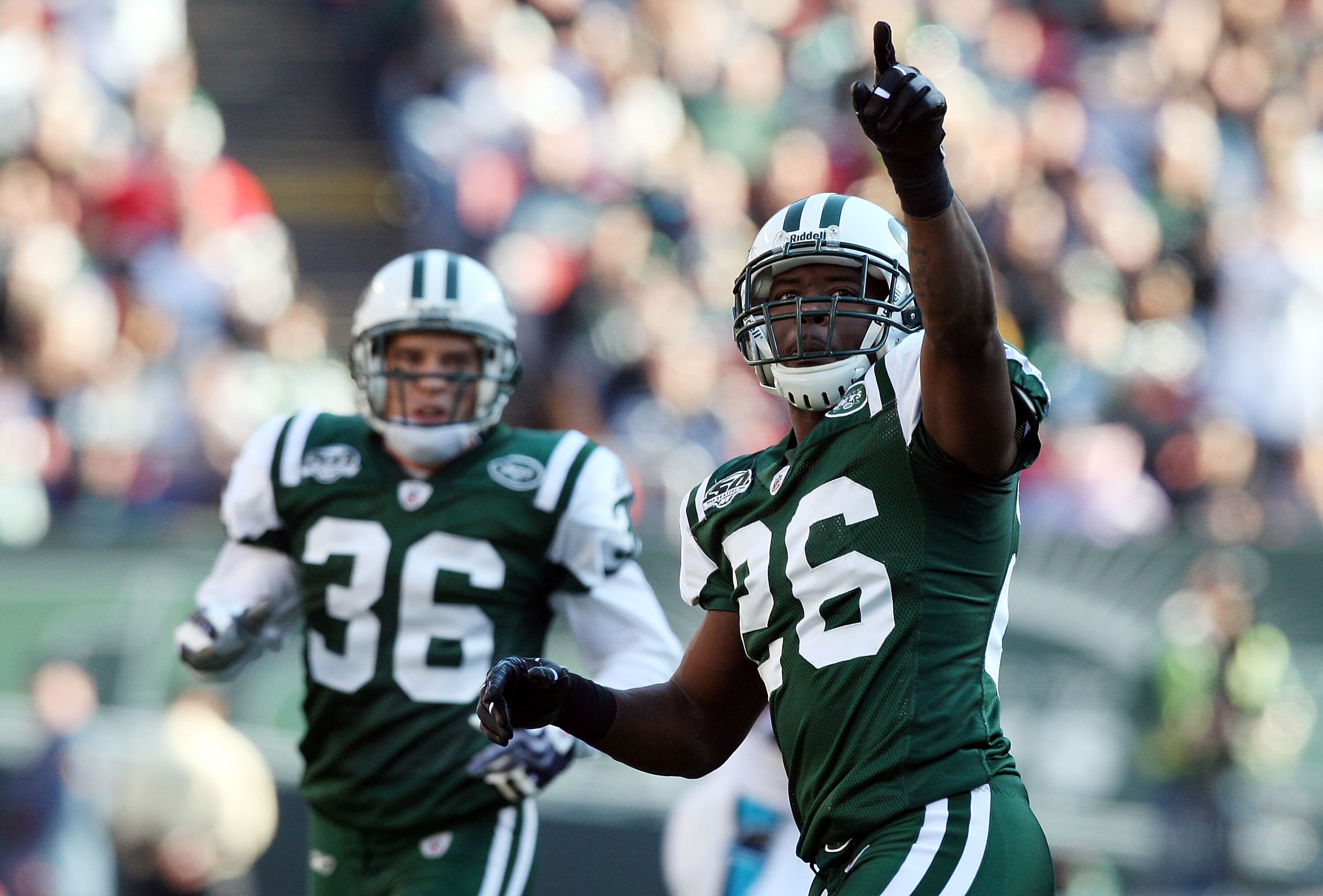 EAST RUTHERFORD, NJ - NOVEMBER 29:  Lito Sheppard #26 of the New York Jets celebrates after a tackle against the Carolina Panthers on November 29, 2009 at Giants Stadium in East Rutherford, New Jersey.  (Photo by Jim McIsaac/Getty Images)
