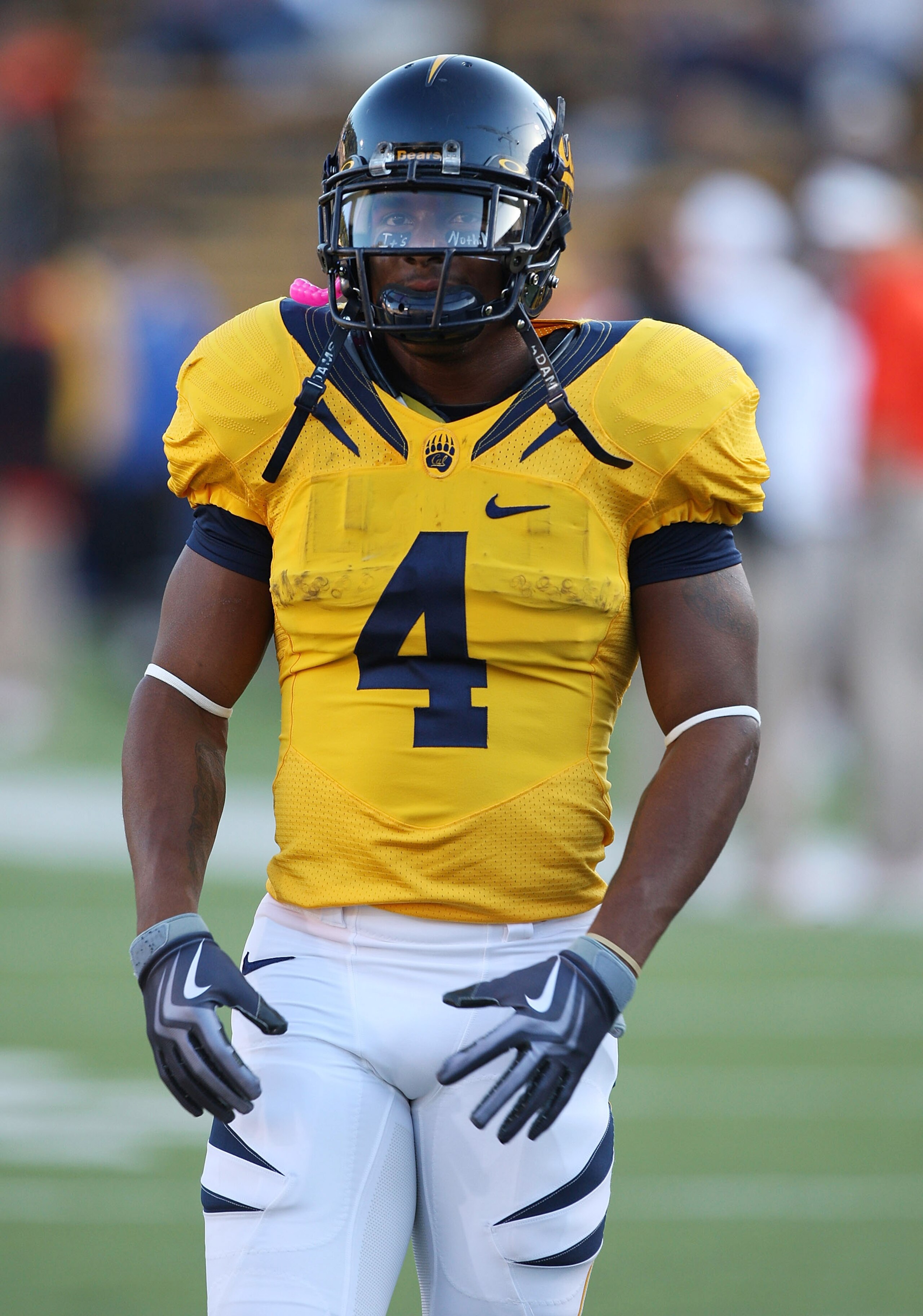 BERKELEY, CA - NOVEMBER 7: Jahvid Best #4 of the California Golden Bears looks on against the Oregon State Beavers at California Memorial Stadium on November 7, 2009 in Berkeley, California. (Photo by Jed Jacobsohn/Getty Images)