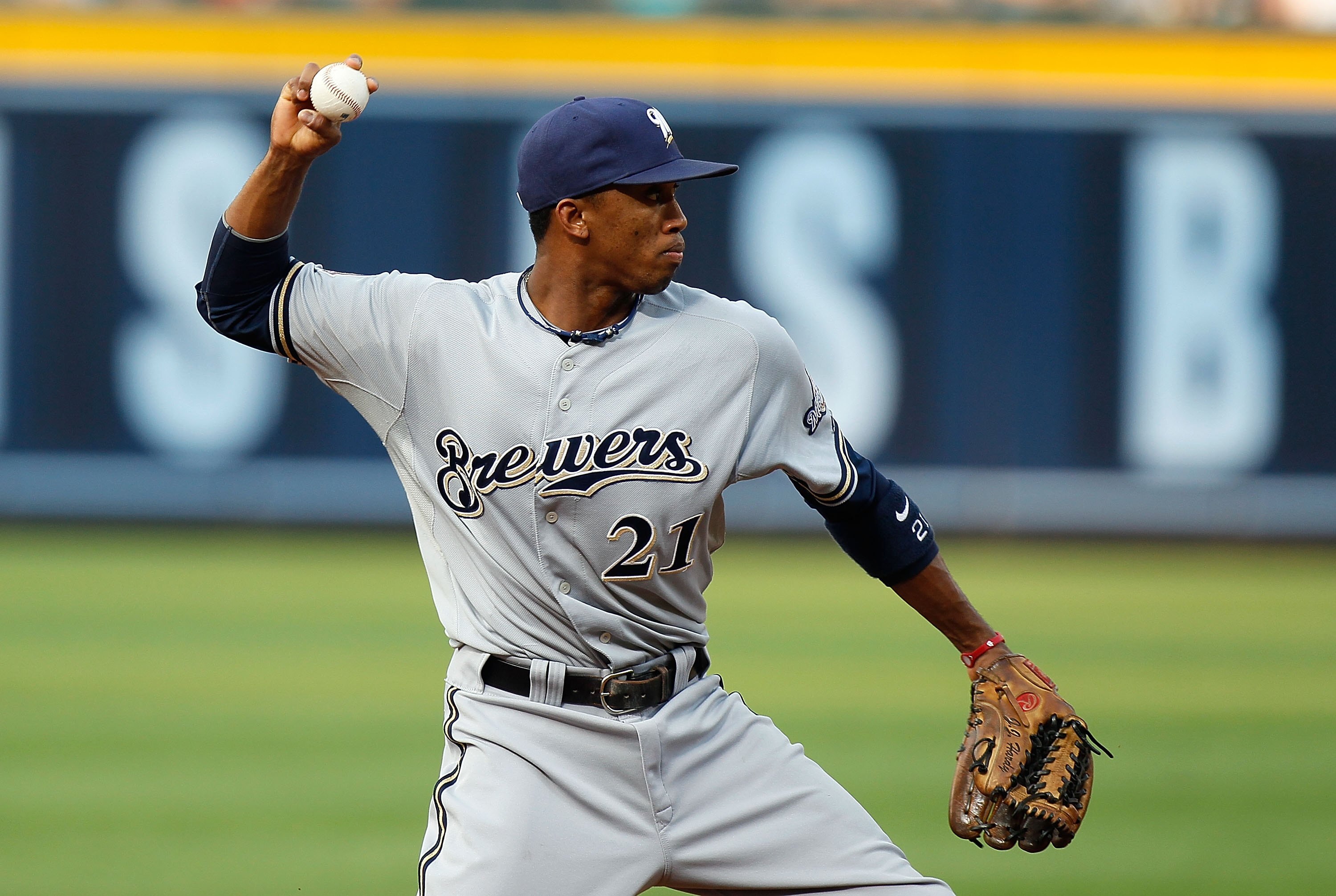 ATLANTA - JULY 15:  Alcides Escobar #21 of the Milwaukee Brewers against the Atlanta Braves at Turner Field on July 15, 2010 in Atlanta, Georgia.  (Photo by Kevin C. Cox/Getty Images)