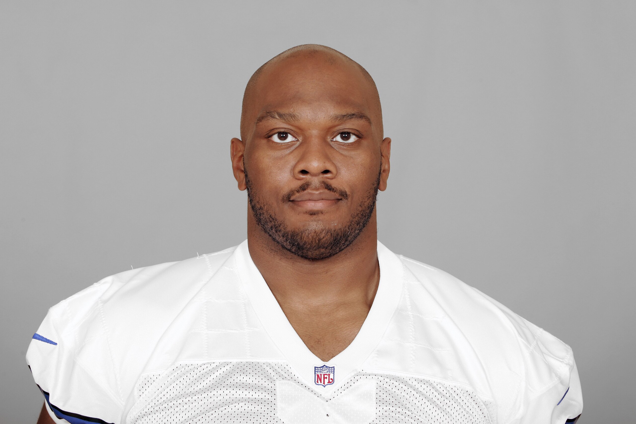 IRVING, TX - 2007:  Flozell Adams of the Dallas Cowboys poses for his 2007 NFL headshot at photo day in Irving, Texas.  (Photo by Getty Images)