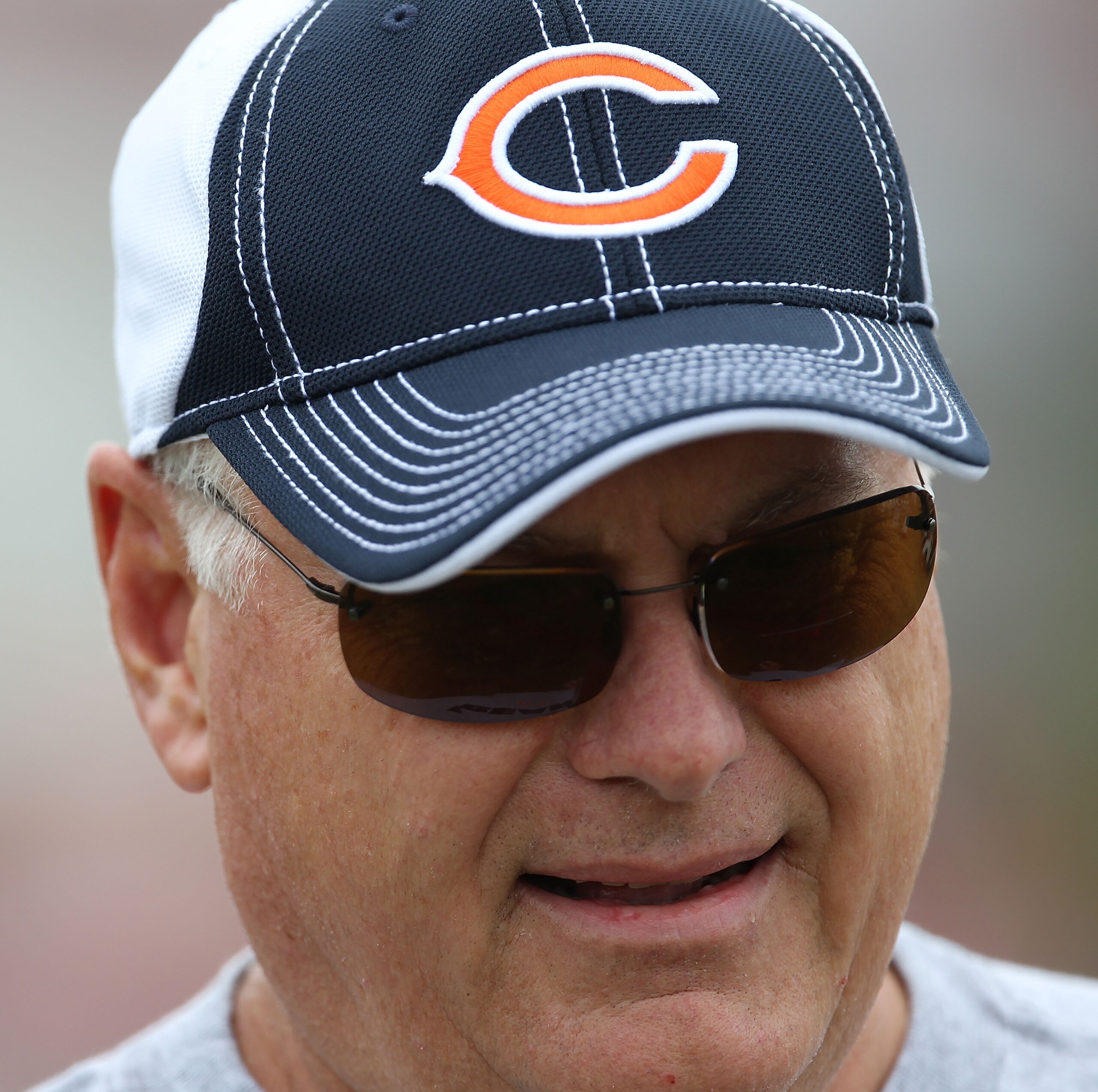 BOURBONNAIS, IL - JULY 30: Offensive coordinator Mike Martz of the Chicago Bears watches a summer training camp practice at Olivet Nazarene University on July 30, 2010 in Bourbonnais, Illinois. (Photo by Jonathan Daniel/Getty Images)
