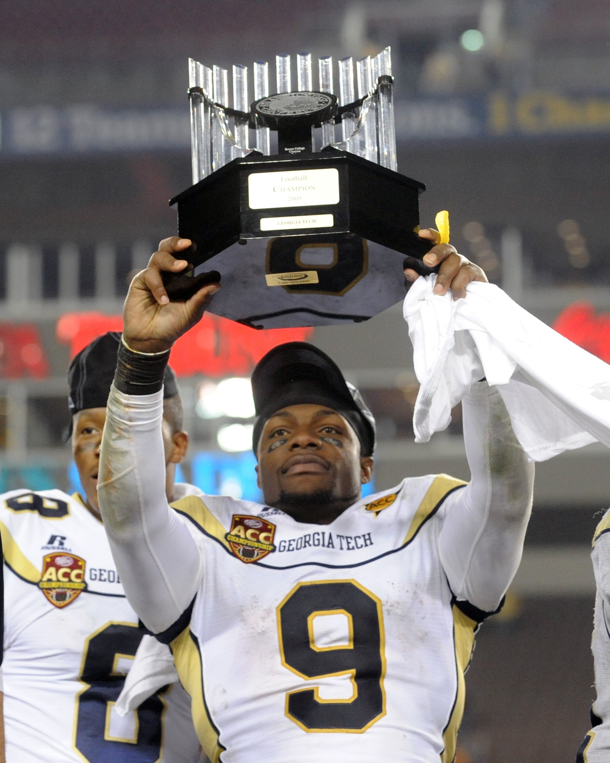 TAMPA, FL - NOVEMBER 28: Quarterback Josh Nesbitt #9 of the Georgia Tech Yellow Jackets celebrates a victory against the Clemson Tigers in the 2009 ACC Football Championship Game December 5, 2009 at Raymond James Stadium in Tampa, Florida. (Photo by Al M TAMPA, FL - NOVEMBER 28: Quarterback Josh Nesbitt #9 of the Georgia Tech Yellow Jackets celebrates a victory against the Clemson Tigers in the 2009 ACC Football Championship Game December 5, 2009 at Raymond James Stadium in Tampa, Florida. (Photo by Al M