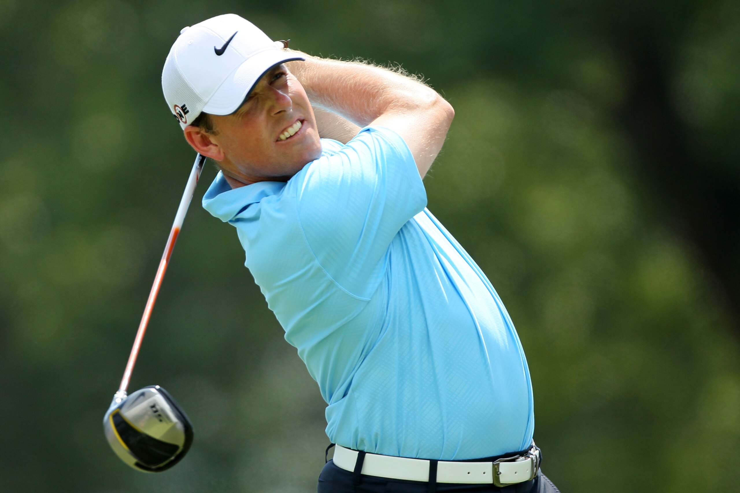 AKRON, OH - AUGUST 08:  Justin Leonard hits his tee shot on the third hole during the final round of the World Golf Championships - Bridgestone Invitational on the South Course at Firestone Country Club on August 8, 2010 in Akron, Ohio.  (Photo by Andy Ly