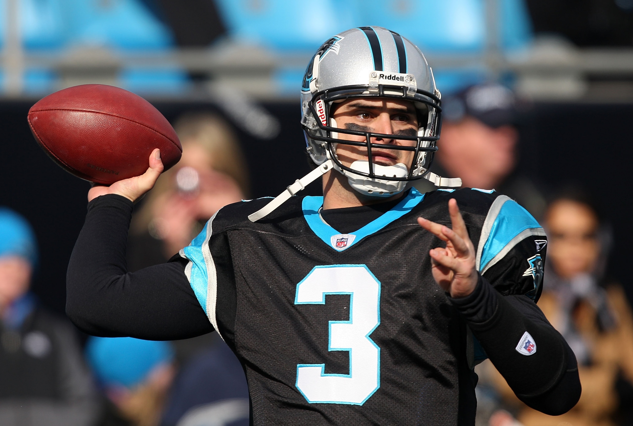 CHARLOTTE, NC - JANUARY 03:  Matt Moore #3 of the Carolina Panthers warms up before their game against the New Orleans Saints at Bank of America Stadium on January 3, 2010 in Charlotte, North Carolina.  (Photo by Streeter Lecka/Getty Images)