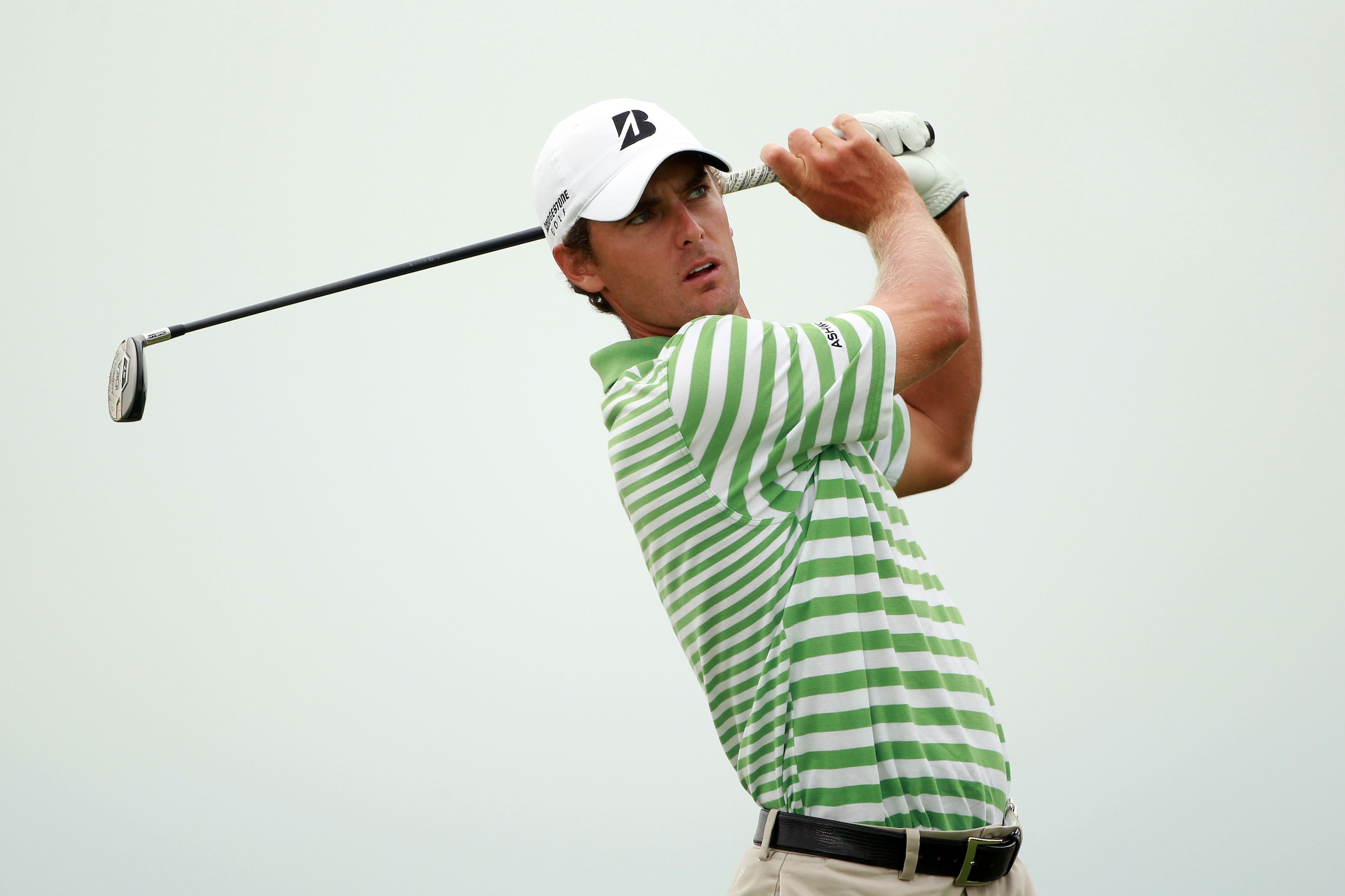 KOHLER, WI - AUGUST 11:  Charles Howell III plays a shot during a practice round prior to the start of the 92nd PGA Championship on the Straits Course at Whistling Straits on August 11, 2010 in Kohler, Wisconsin.  (Photo by Andrew Redington/Getty Images)