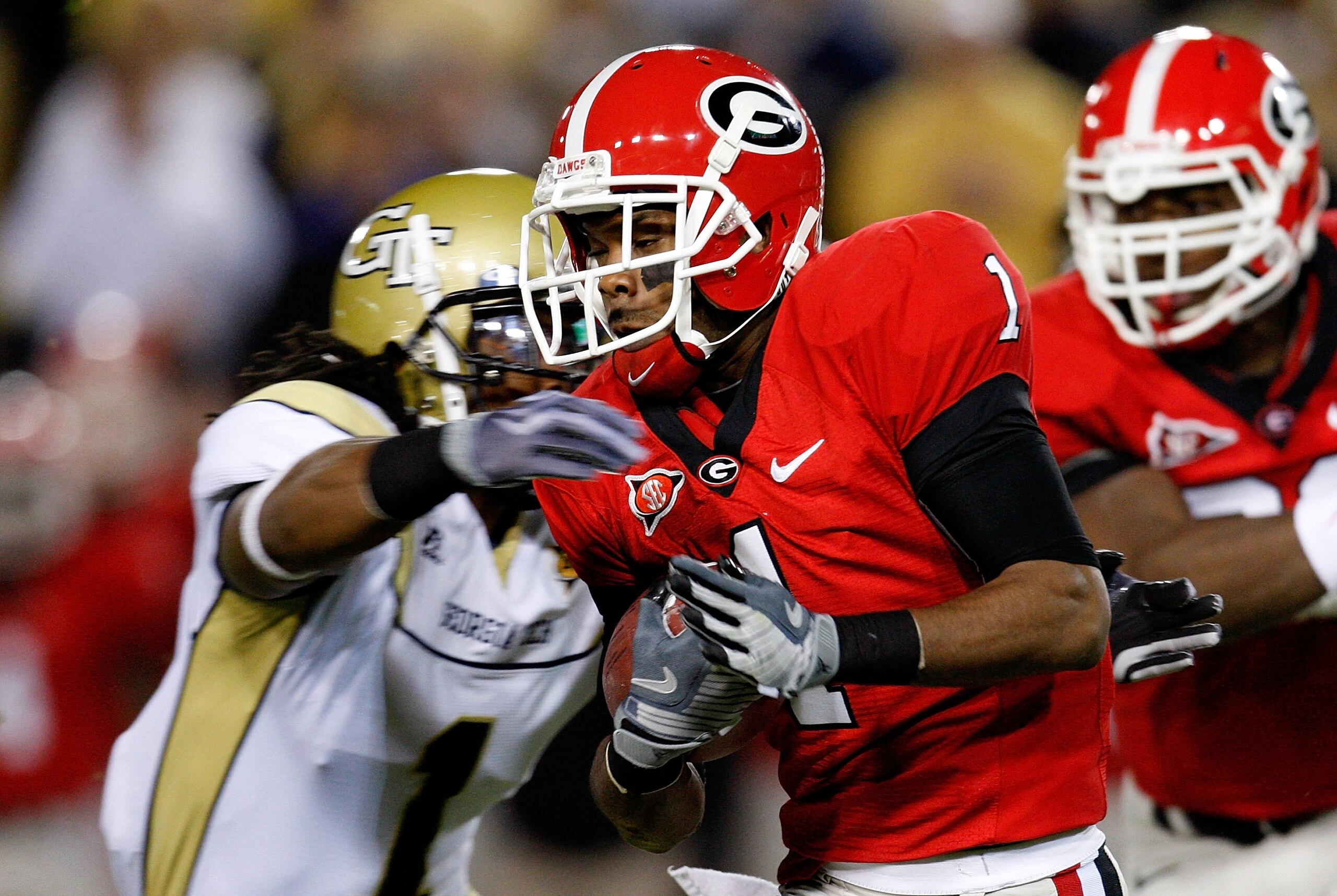 ATLANTA - NOVEMBER 28:  Branden Smith #1 of the Georgia Bulldogs against the Georgia Tech Yellow Jackets at Bobby Dodd Stadium on November 28, 2009 in Atlanta, Georgia.  (Photo by Kevin C. Cox/Getty Images)