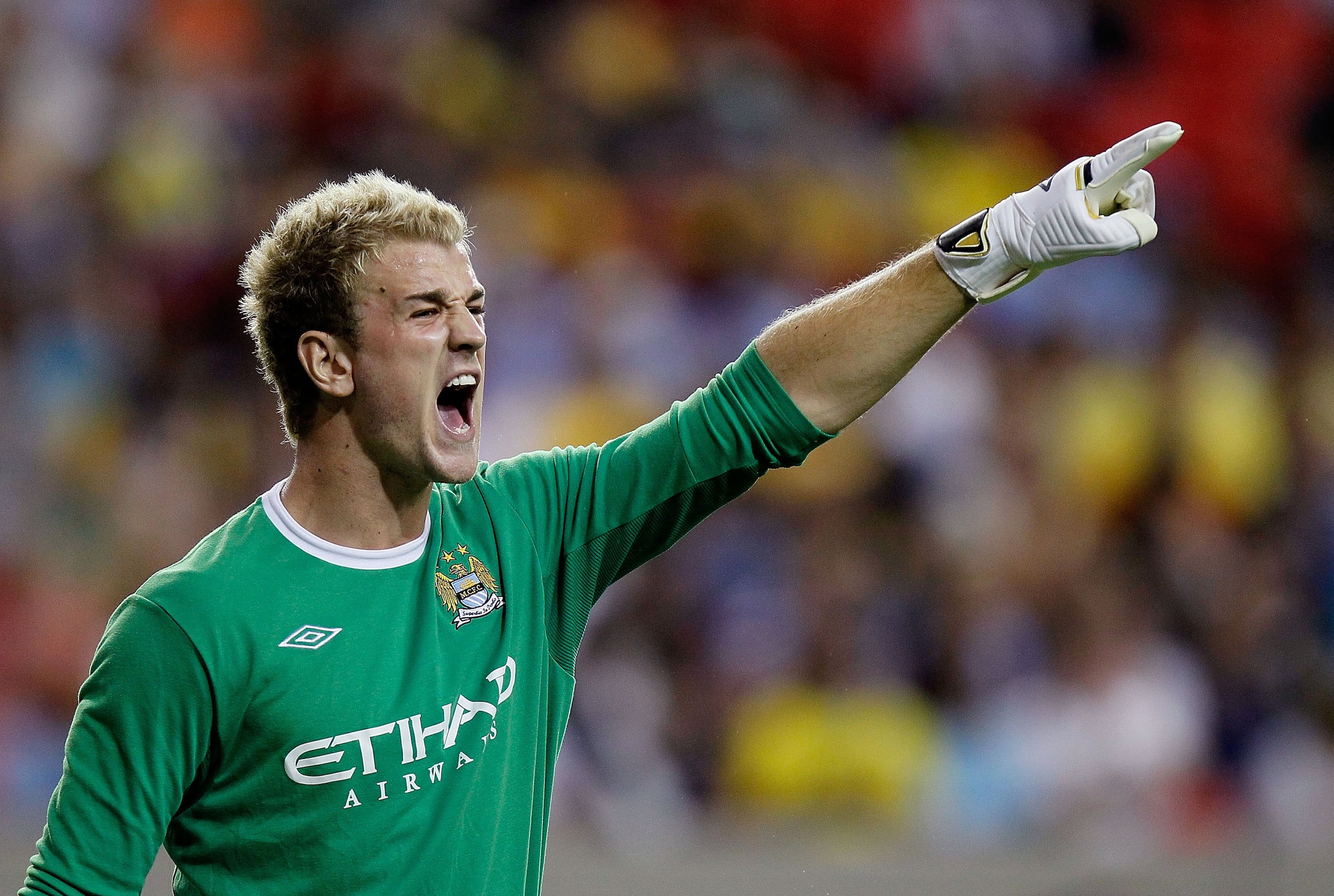 ATLANTA - JULY 28:  Goalkeeper Joe Hart #25 of Manchester City against Club America during the 2010 Aaron's International Soccer Challenge match at Georgia Dome on July 28, 2010 in Atlanta, Georgia.  (Photo by Kevin C. Cox/Getty Images)