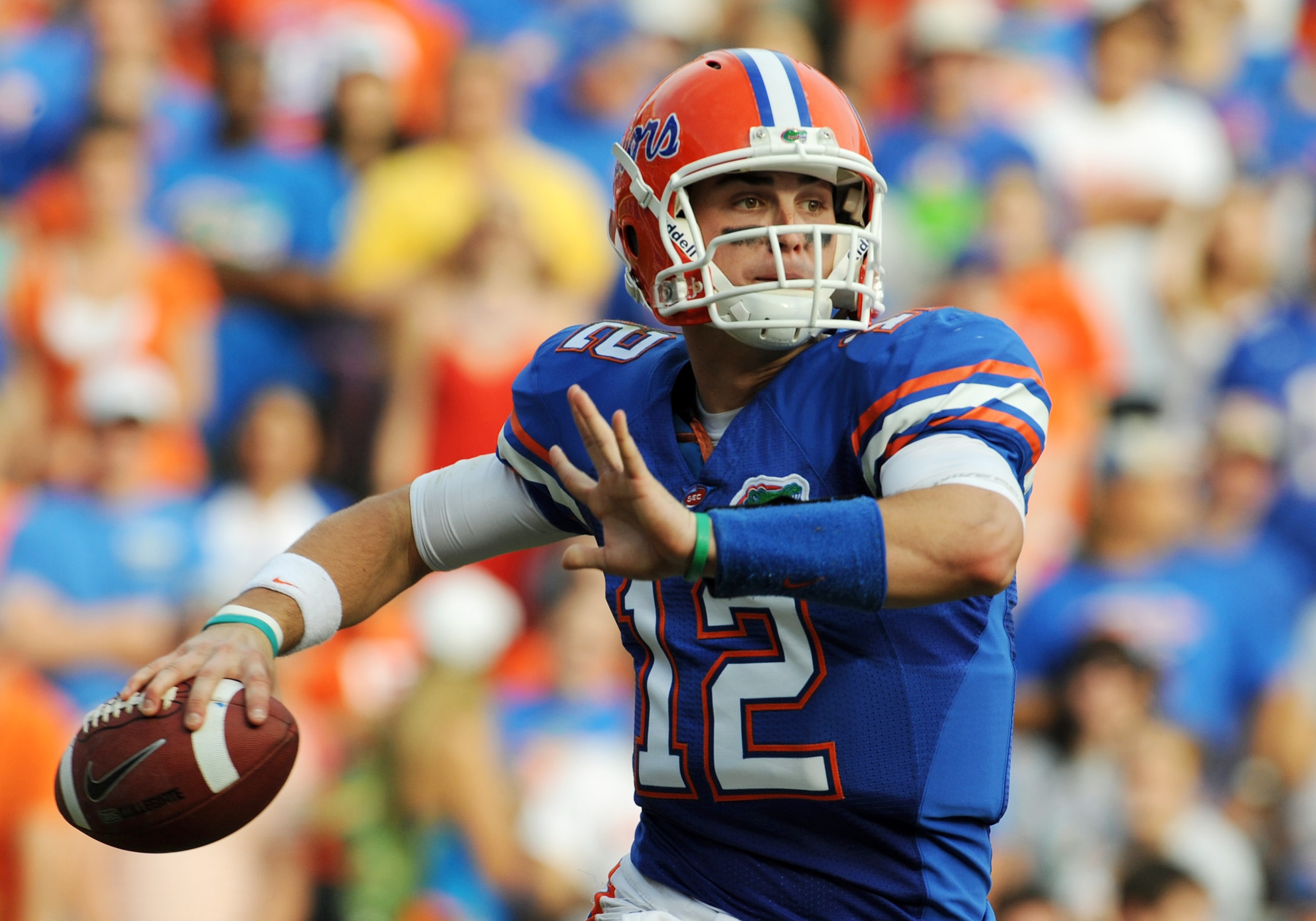 GAINESVILLE, FL - NOVEMBER 21: Quarterback John Brantley #12 of the Florida Gators sets to pass against the Florida International University Golden Panthers, November 21, 2009 at Ben Hill Griffin Stadium in Gainesville, Florida.  (Photo by Al Messerschmid