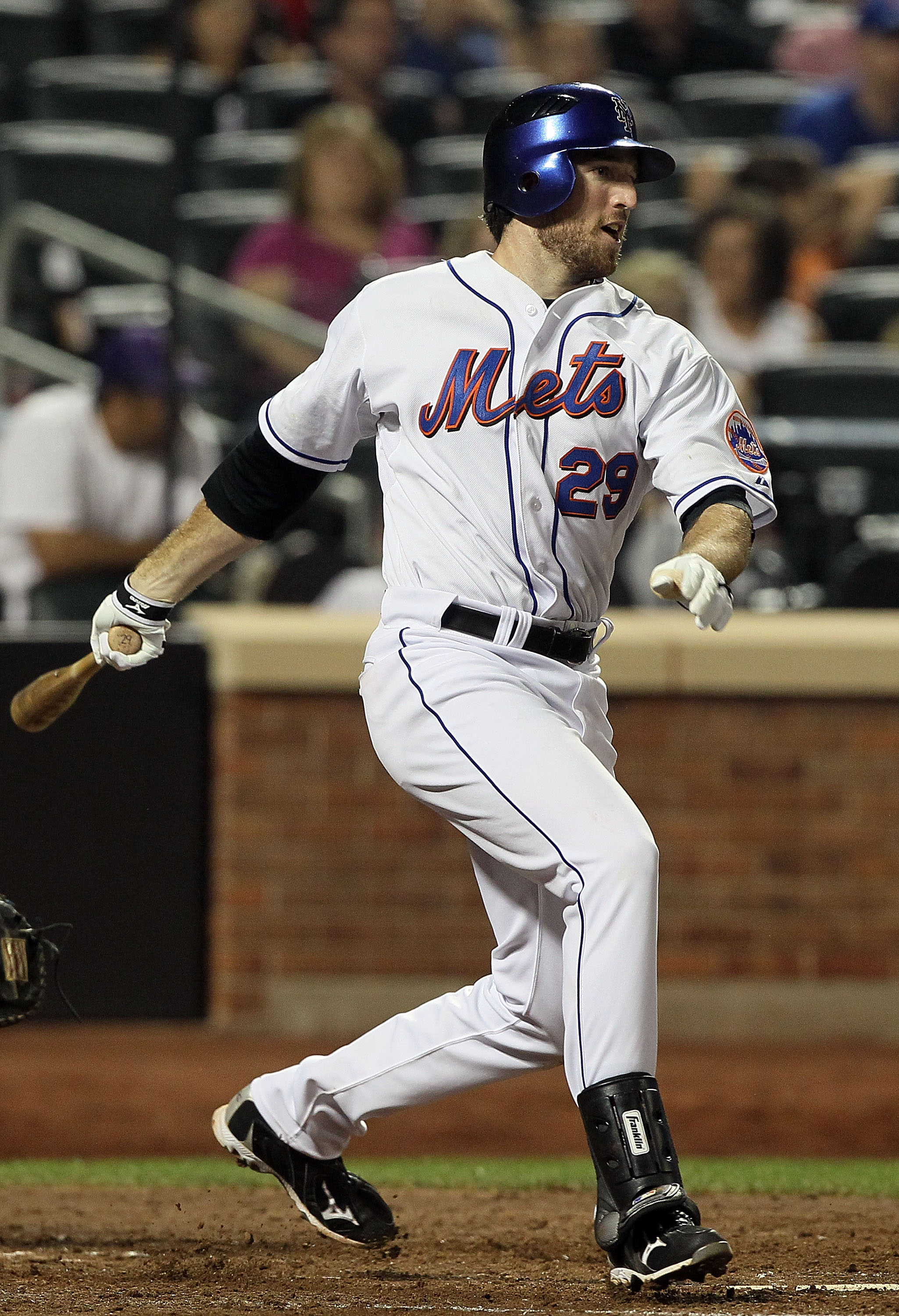 NEW YORK - JULY 05:  Ike Davis #29 of the New York Mets bats against the Cincinnati Reds on July 5, 2010 at Citi Field in the Flushing neighborhood of the Queens borough of New York City.  (Photo by Jim McIsaac/Getty Images)