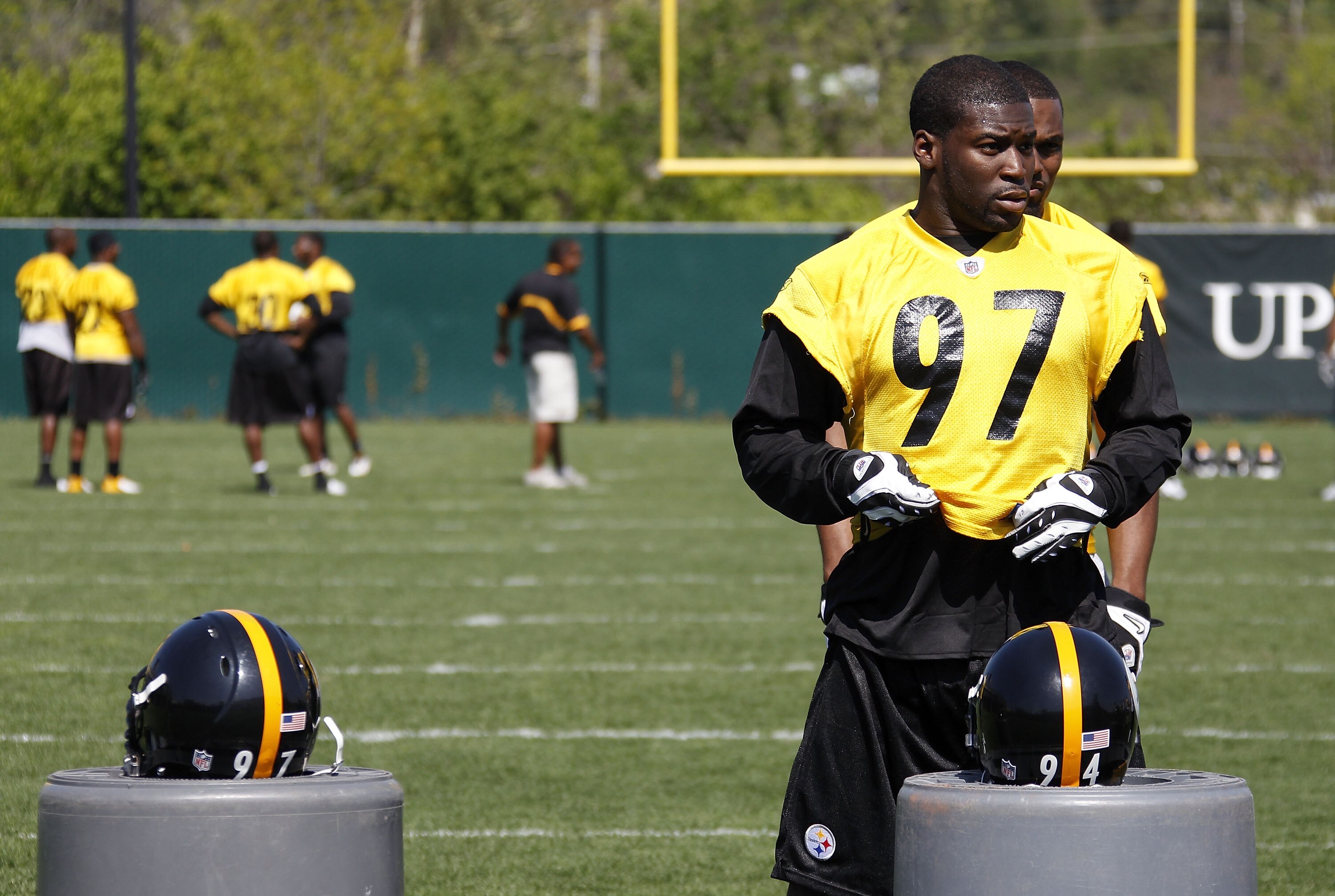 PITTSBURGH - APRIL 30:  Jason Worilds #97 of the Pittsburgh Steelers gets ready to run a drill during mini camp at the Pittsburgh Steelers Training Facility on April 30, 2010 in Pittsburgh, Pennsylvania.  (Photo by Gregory Shamus/Getty Images)