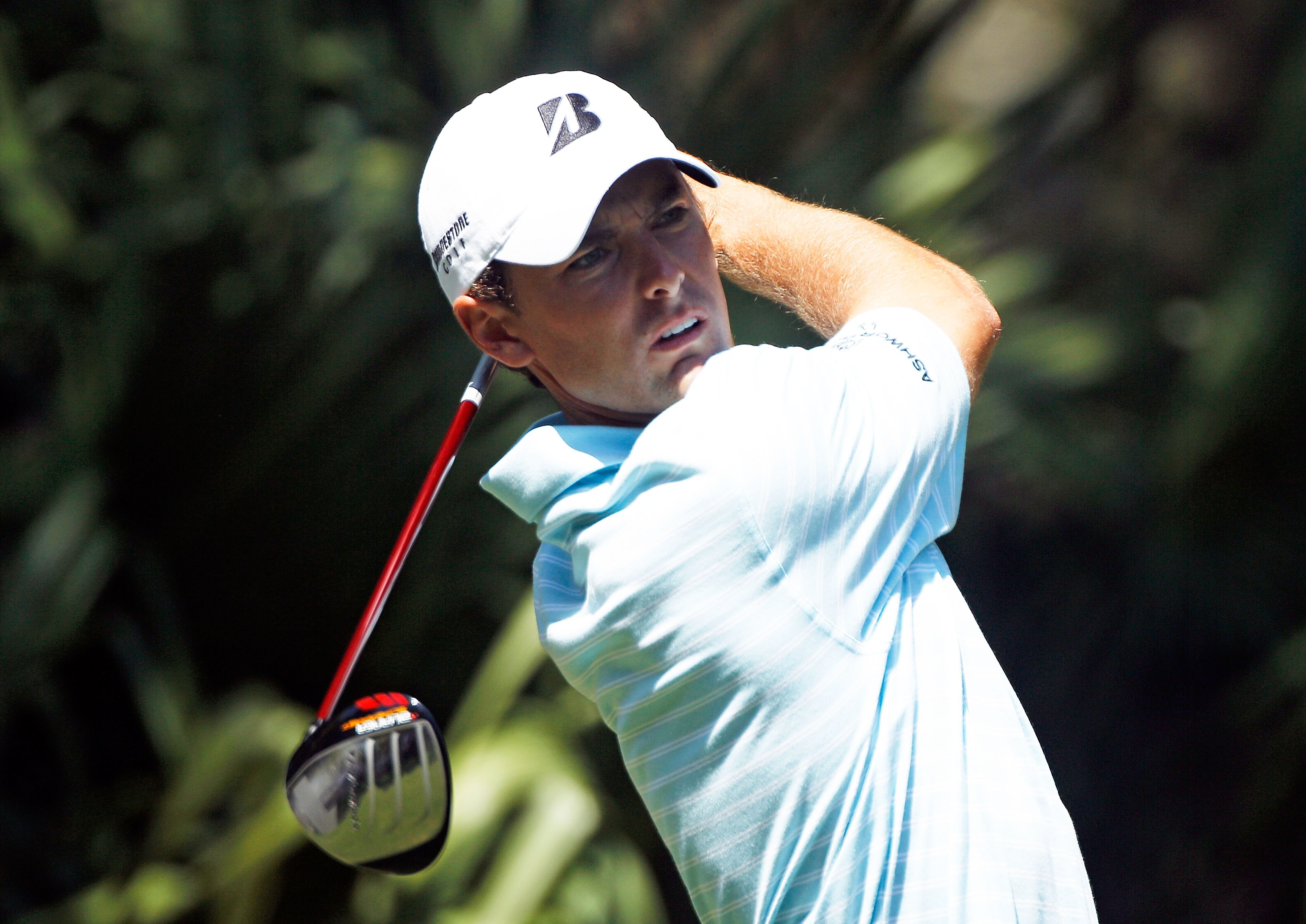 HILTON HEAD ISLAND, SC - APRIL 16:  Charles Howell III hits his tee shot on the 11th hole during the second round of the Verizon Heritage at the Harbour Town Golf Links on April 16, 2010 in Hilton Head lsland, South Carolina.  (Photo by Scott Halleran/Get