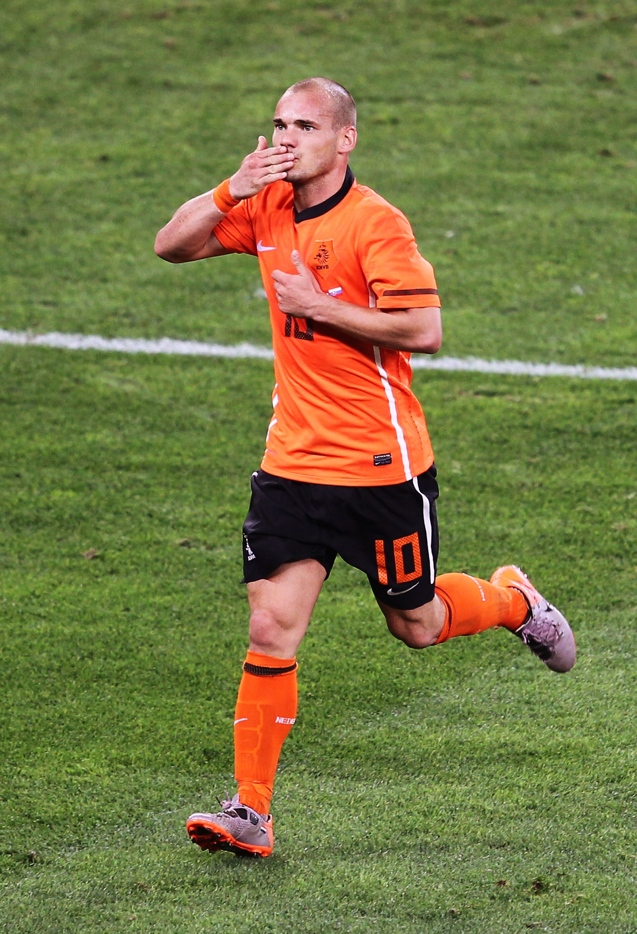 DURBAN, SOUTH AFRICA - JUNE 28: Wesley Sneijder of the Netherlands celebrates scoring the second goal for his team during the 2010 FIFA World Cup South Africa Round of Sixteen match between Netherlands and Slovakia at Durban Stadium on June 28, 2010 in D DURBAN, SOUTH AFRICA - JUNE 28: Wesley Sneijder of the Netherlands celebrates scoring the second goal for his team during the 2010 FIFA World Cup South Africa Round of Sixteen match between Netherlands and Slovakia at Durban Stadium on June 28, 2010 in D