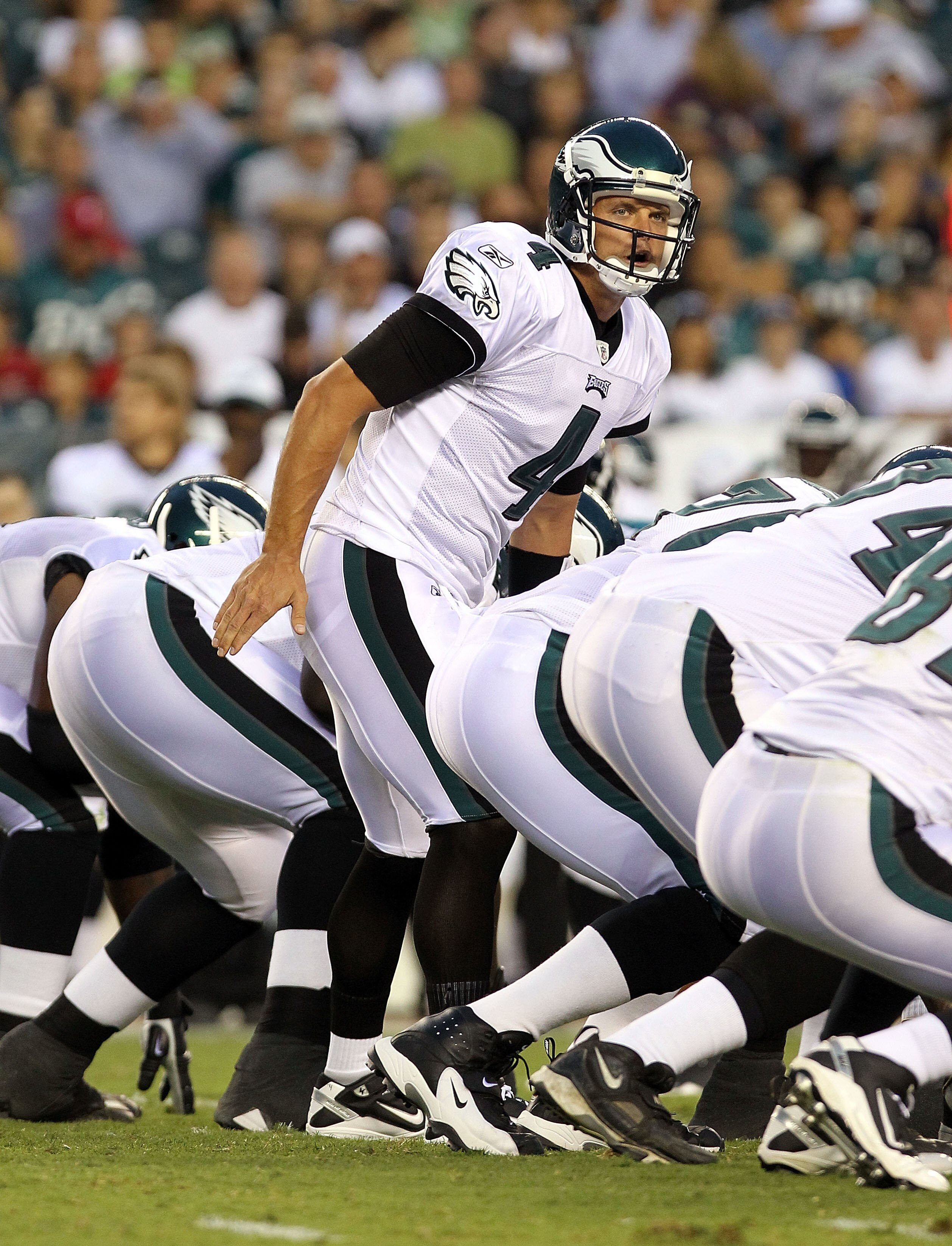PHILADELPHIA - AUGUST 13:  Kevin Kolb #4 of the Philadelphia Eagles stands at the line against the Jacksonville Jaguars during their preseason game at Lincoln Financial Field on August 13, 2010 in Philadelphia, Pennsylvania.  (Photo by Nick Laham/Getty Im