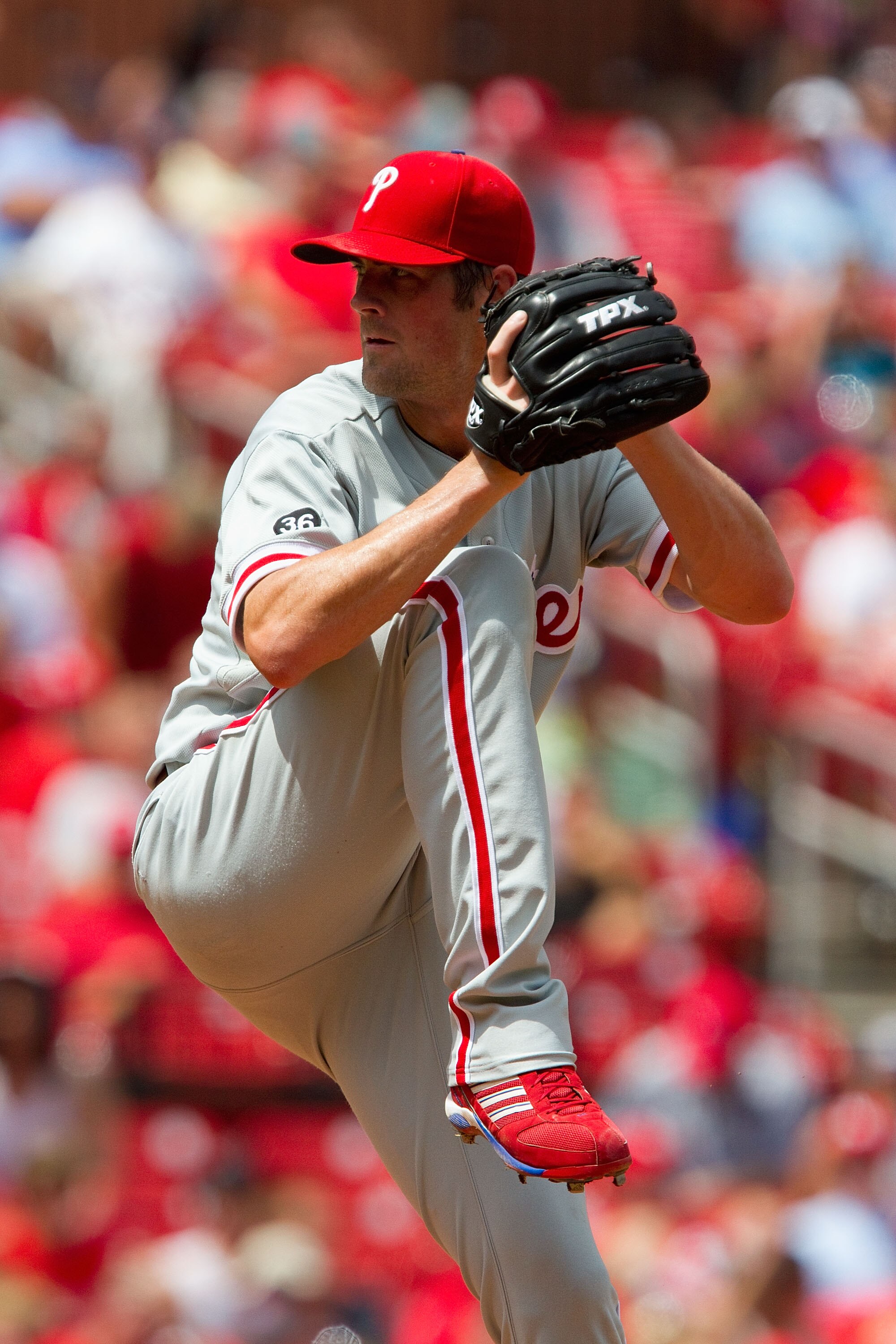 ST. LOUIS - JULY 22: Starting pitcher Cole Hamels #35 of the Philadelphia Phillies throws against the St. Louis Cardinals at Busch Stadium on July 22, 2010 in St. Louis, Missouri. The Phillies defeated the Cardinals 2-0.  (Photo by Dilip Vishwanat/Getty I