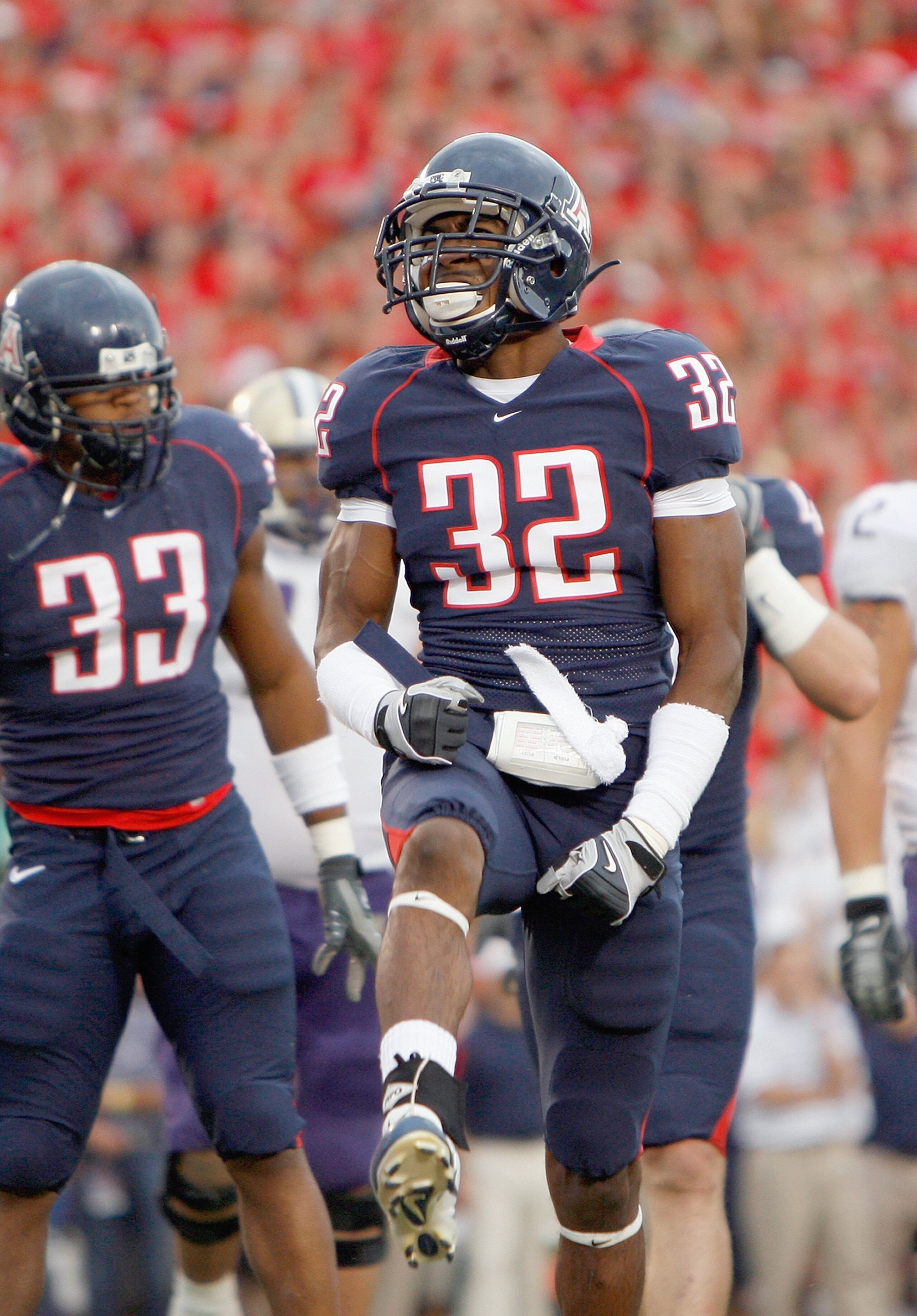 TUSCON - OCTOBER 4:  Nate Ness #32 of the Arizona Wildcats reacts on the field during the game against the Washington Huskies on October 4, 2008 at Arizona Stadium in Tucson, Arizona. (Photo by: Gregory Shamus/Getty Images)