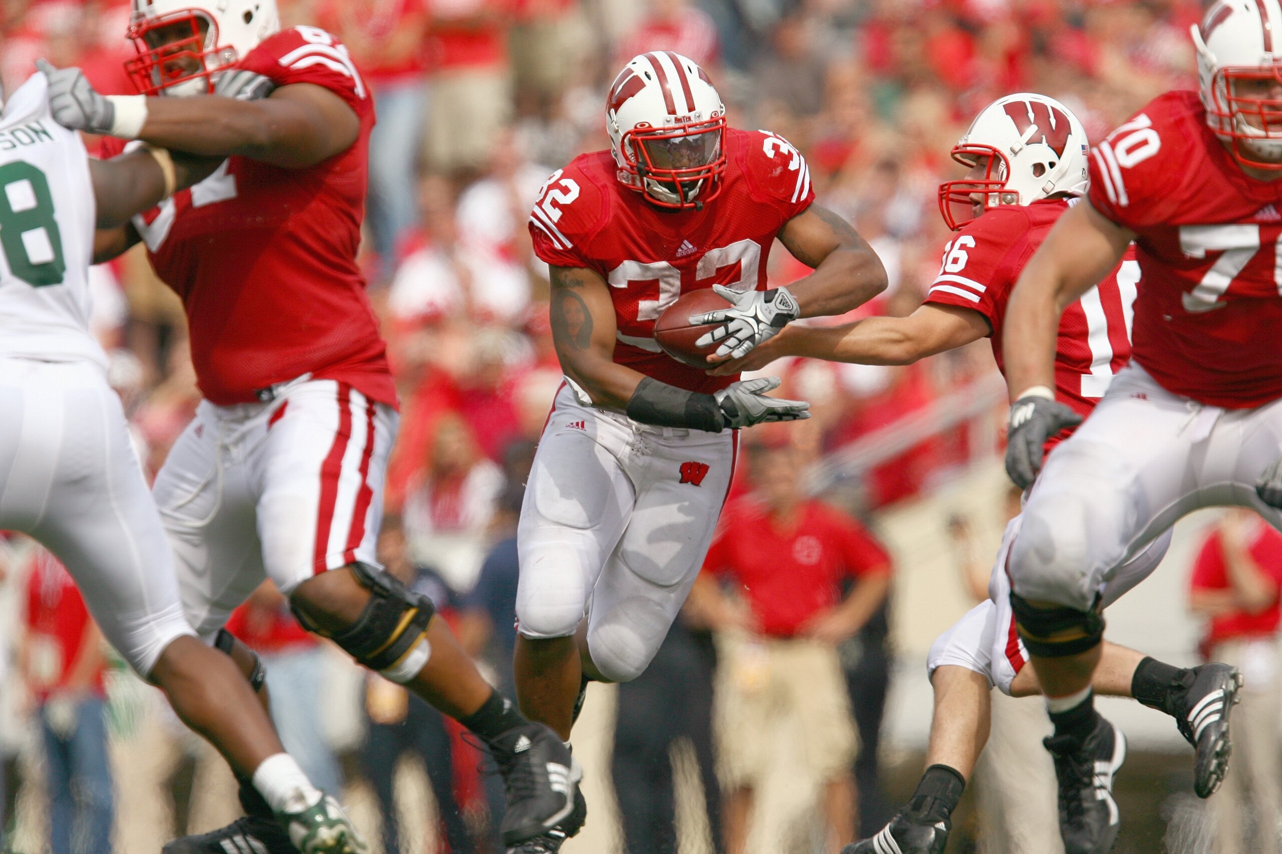 MADISON, WI - SEPTEMBER 26: John Clay #32 of the Wisconsin Badgers carries the ball during the game against  the Michigan State Spartans on September 26, 2009 at Camp Randall Stadium in Madison, Wisconsin. Wisconsin defeated Michigan State 38-30. (Photo b