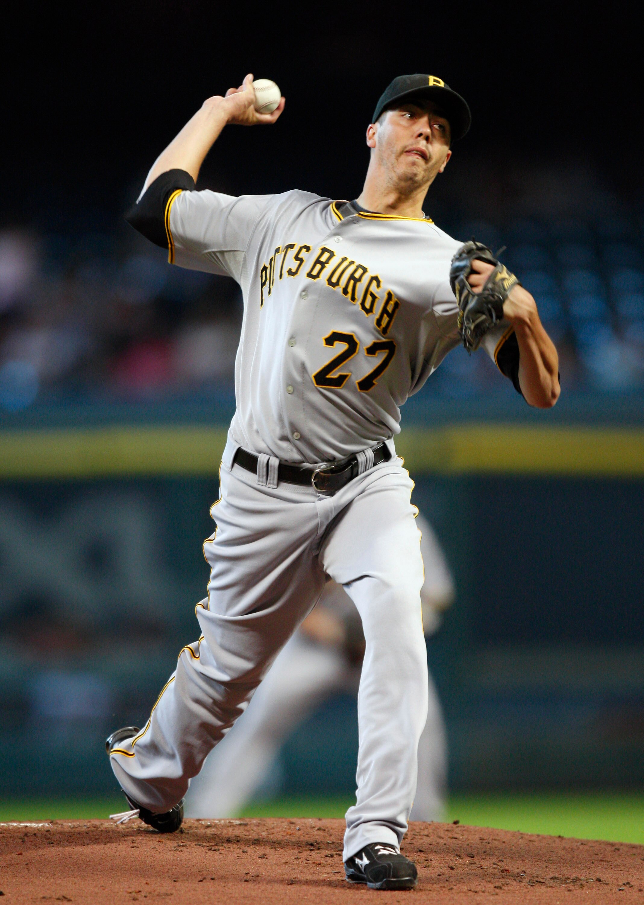 HOUSTON - AUGUST 15:  Pitcher Jeff Karstens #27 of the Pittsburgh Pirates throws against the Houston Astros in the first inning at Minute Maid Park on August 15, 2010 in Houston, Texas.  (Photo by Bob Levey/Getty Images)