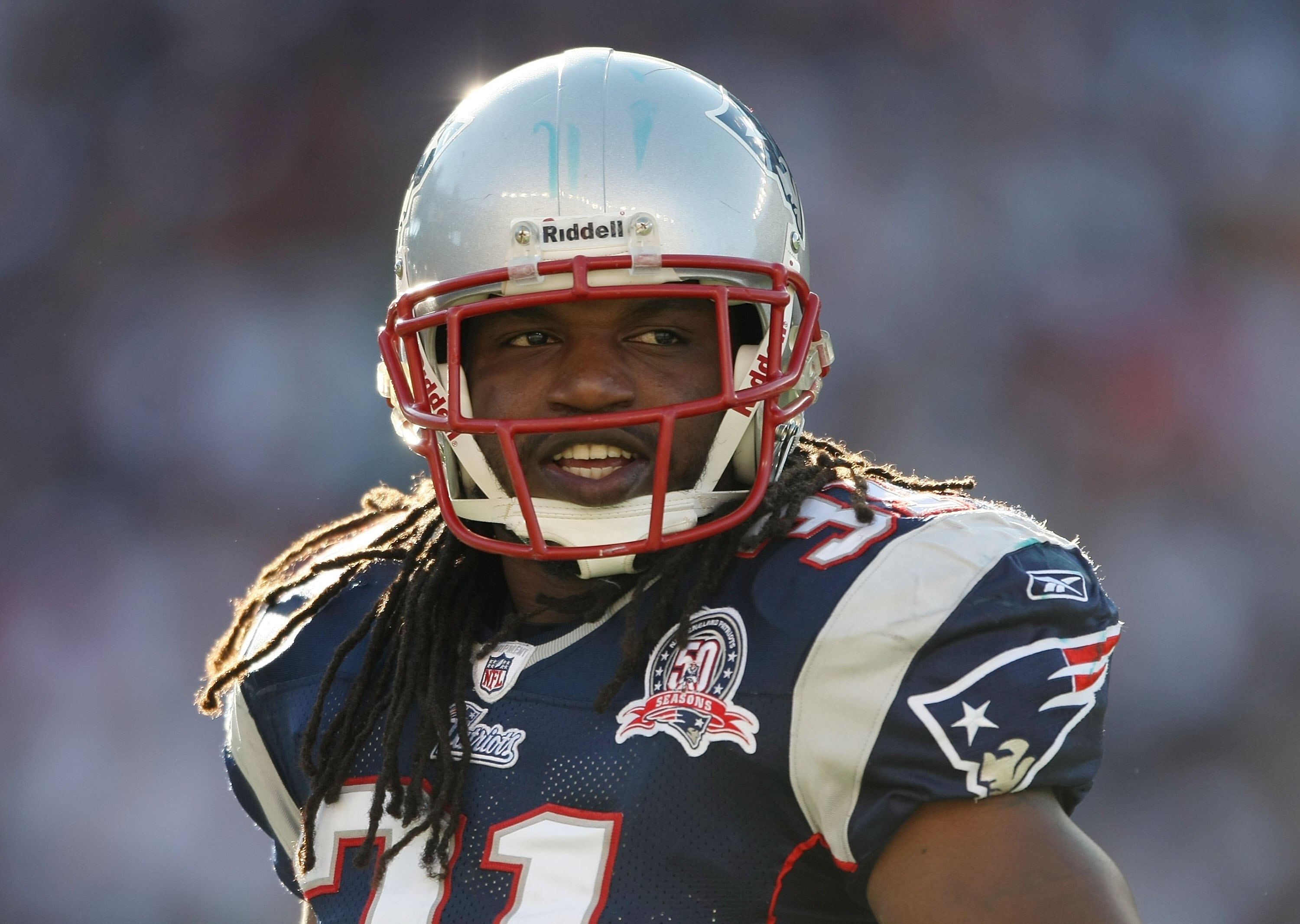 FOXBORO, MA - NOVEMBER 08: Brandon Meriweather #31 of the New England Patriots looks on during the first half the Miami Dolphins on November 8, 2009 at Gillette Stadium in Foxboro, Massachusetts.  (Photo by Elsa/Getty Images)