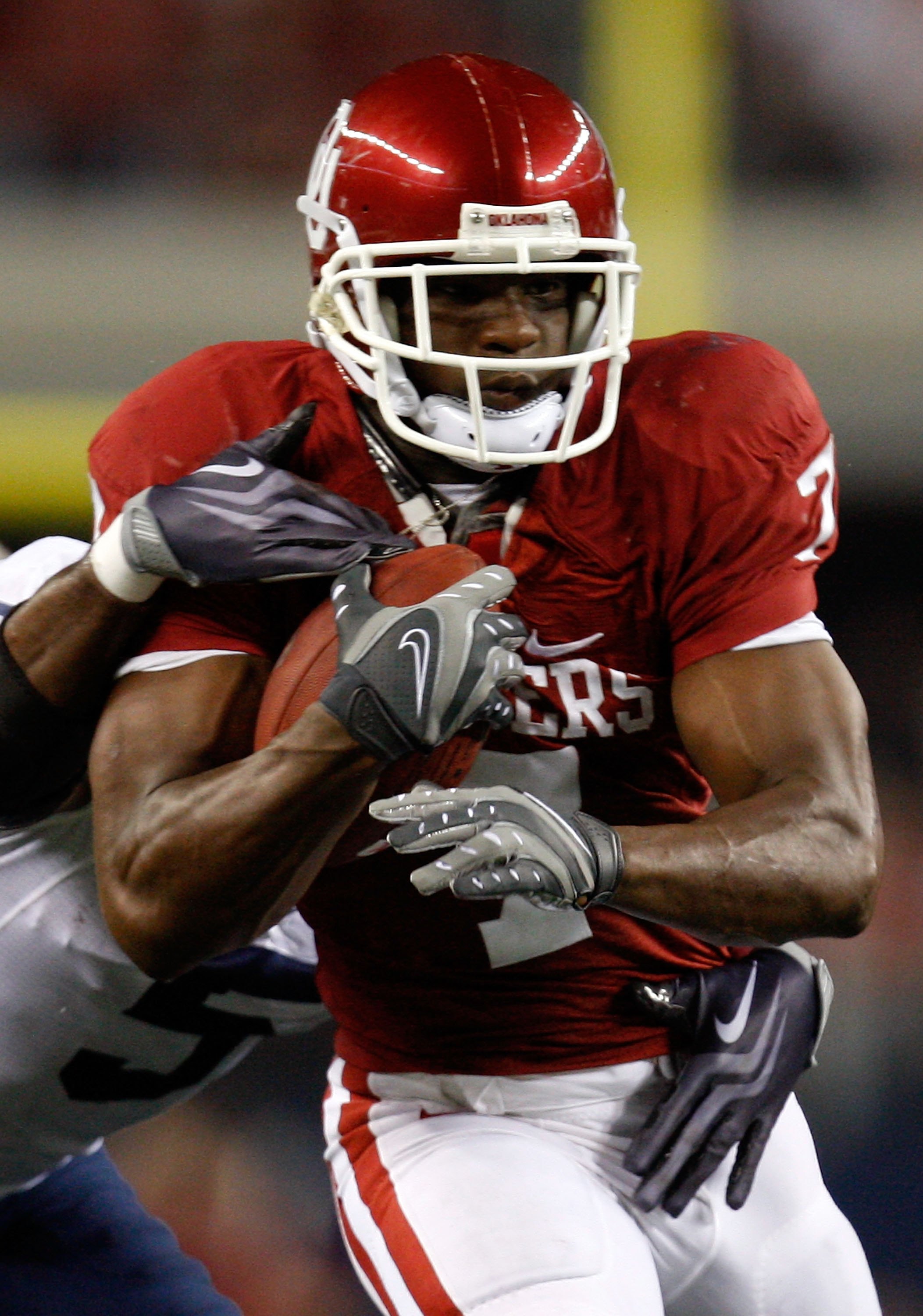 ARLINGTON, TX - SEPTEMBER 05:  Running back DeMarco Murray #7 of the Oklahoma Sooners at Cowboys Stadium on September 5, 2009 in Arlington, Texas.  (Photo by Ronald Martinez/Getty Images)