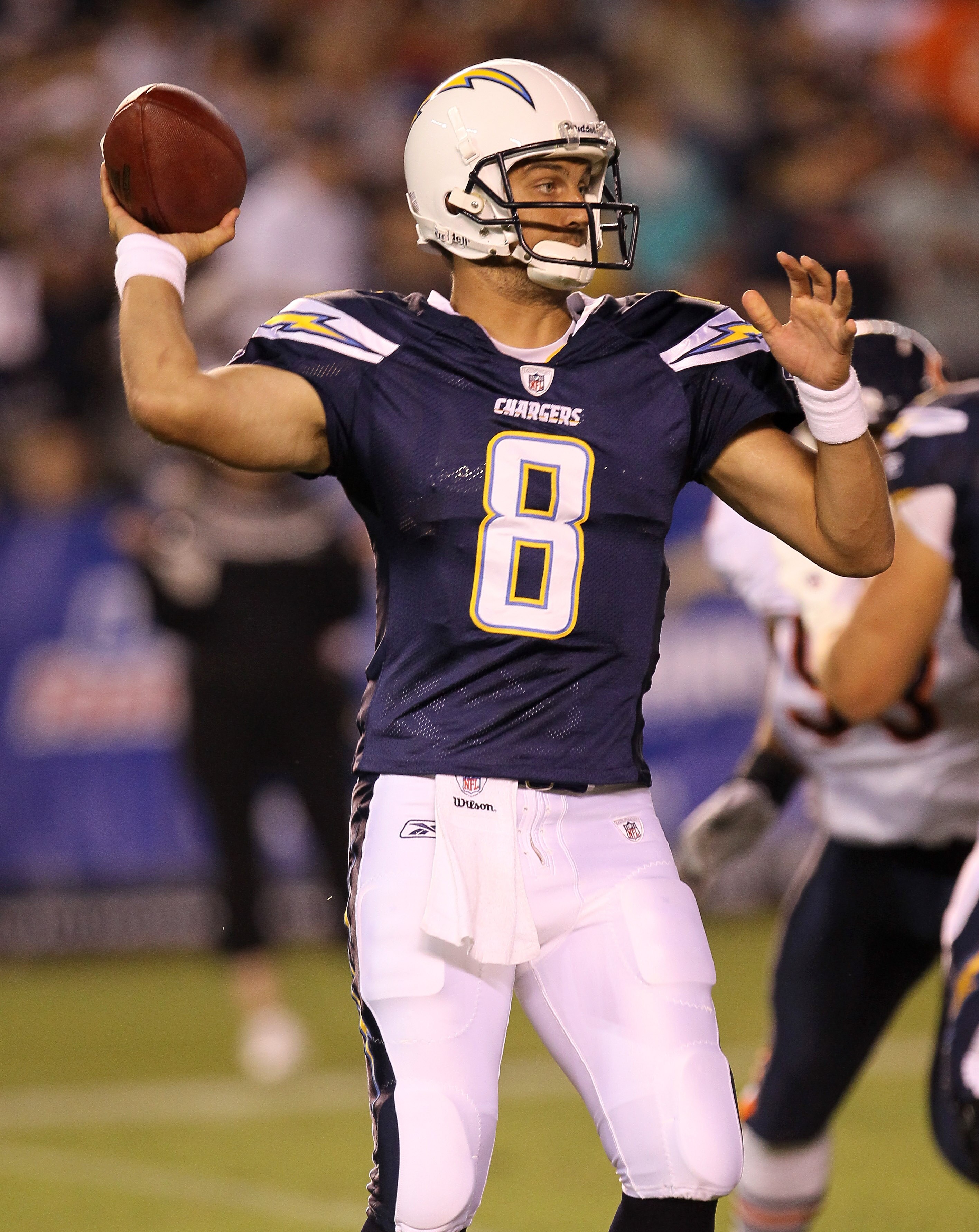 SAN DIEGO - AUGUST 14:  Quarterback Jonathan Crompton #8 of the San Diego Chargers throws a pass against the Chicago Bears on August 14, 2010 at Qualcomm Stadium in San Diego, California. The Chargers won 25-10.   (Photo by Stephen Dunn/Getty Images)