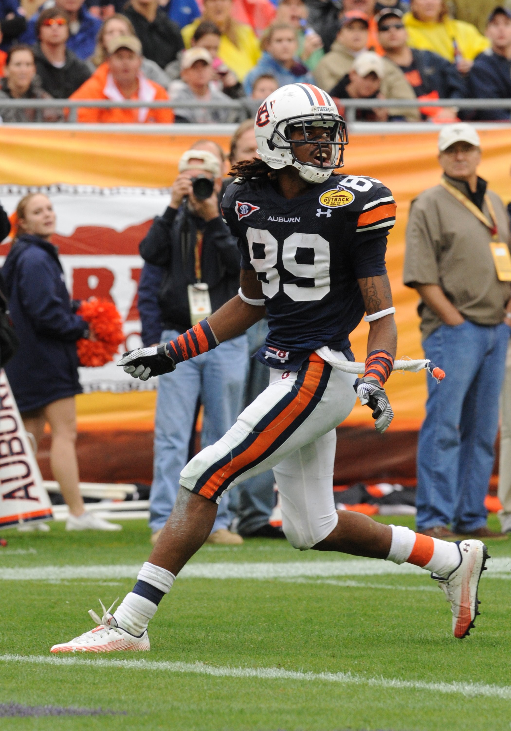 TAMPA, FL - JANUARY 1: Wide receiver Darvin Adams #89 of the Auburn Tigers looks for a pass against the Northwestern Wildcats in the Outback Bowl January 1, 2010 at Raymond James Stadium in Tampa, Florida.  (Photo by Al Messerschmidt/Getty Images)
