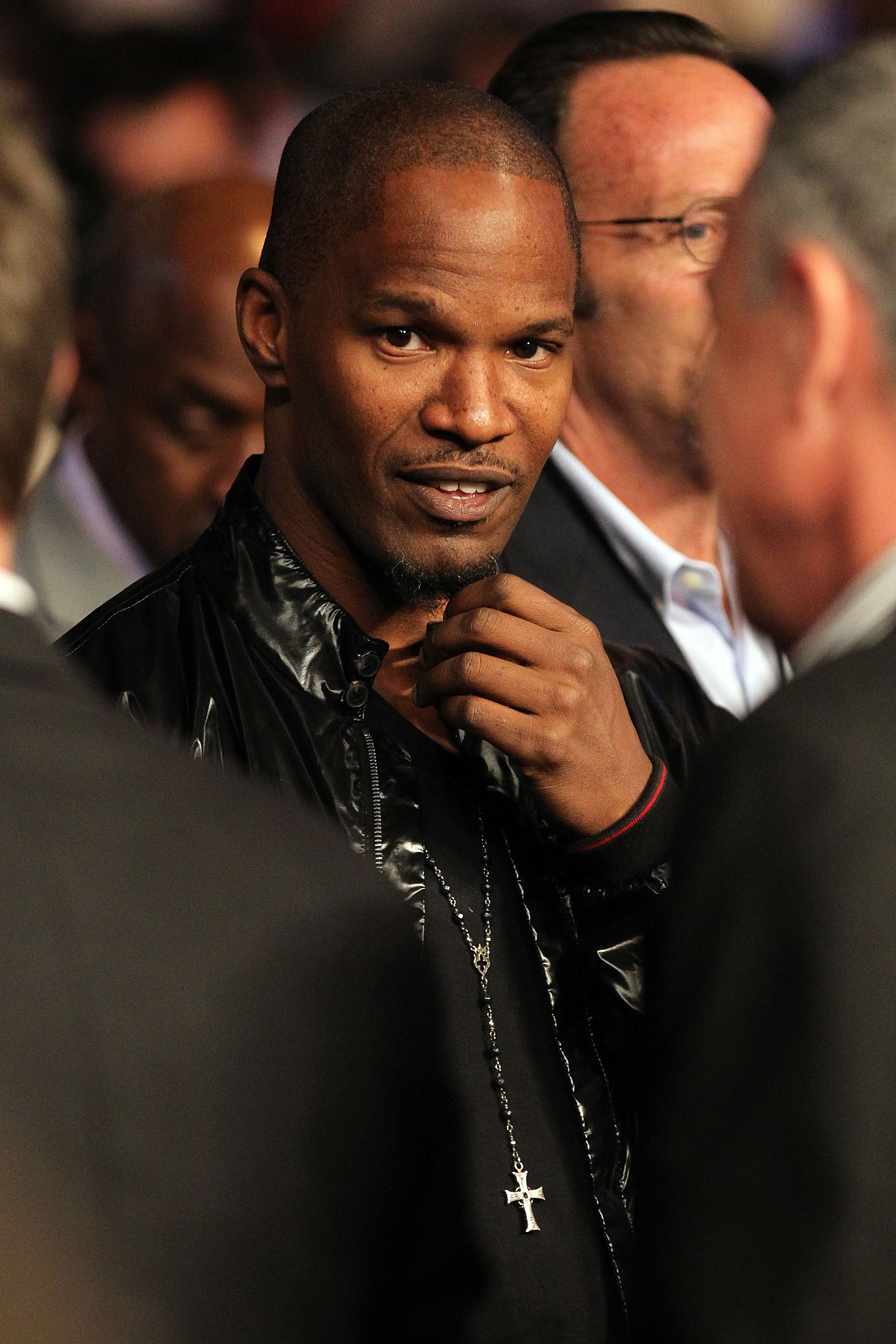 LAS VEGAS - MAY 01:  Actor Jamie Foxx attends the Floyd Mayweather Jr. and Shane Mosley welterweight fight at the MGM Grand Garden Arena on May 1, 2010 in Las Vegas, Nevada.  (Photo by Jed Jacobsohn/Getty Images)