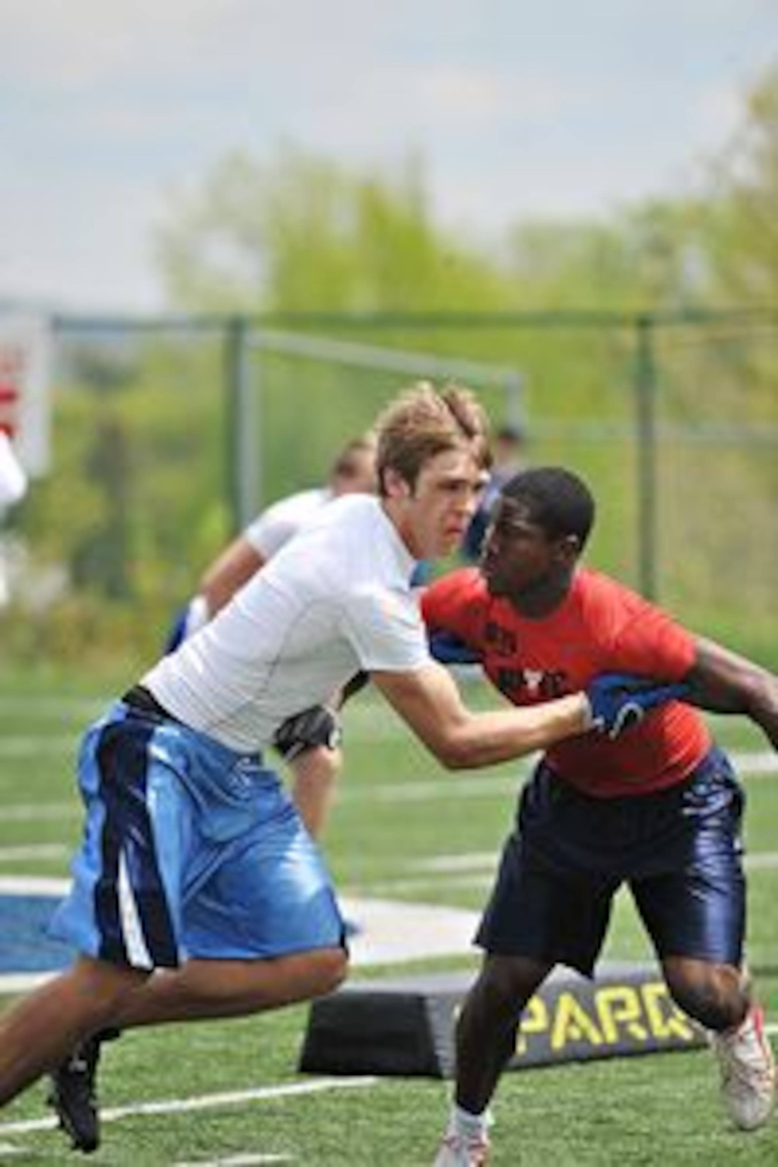 Versatile tight end Ben Koyack will be extremely productive in Uncle Kelly's system.