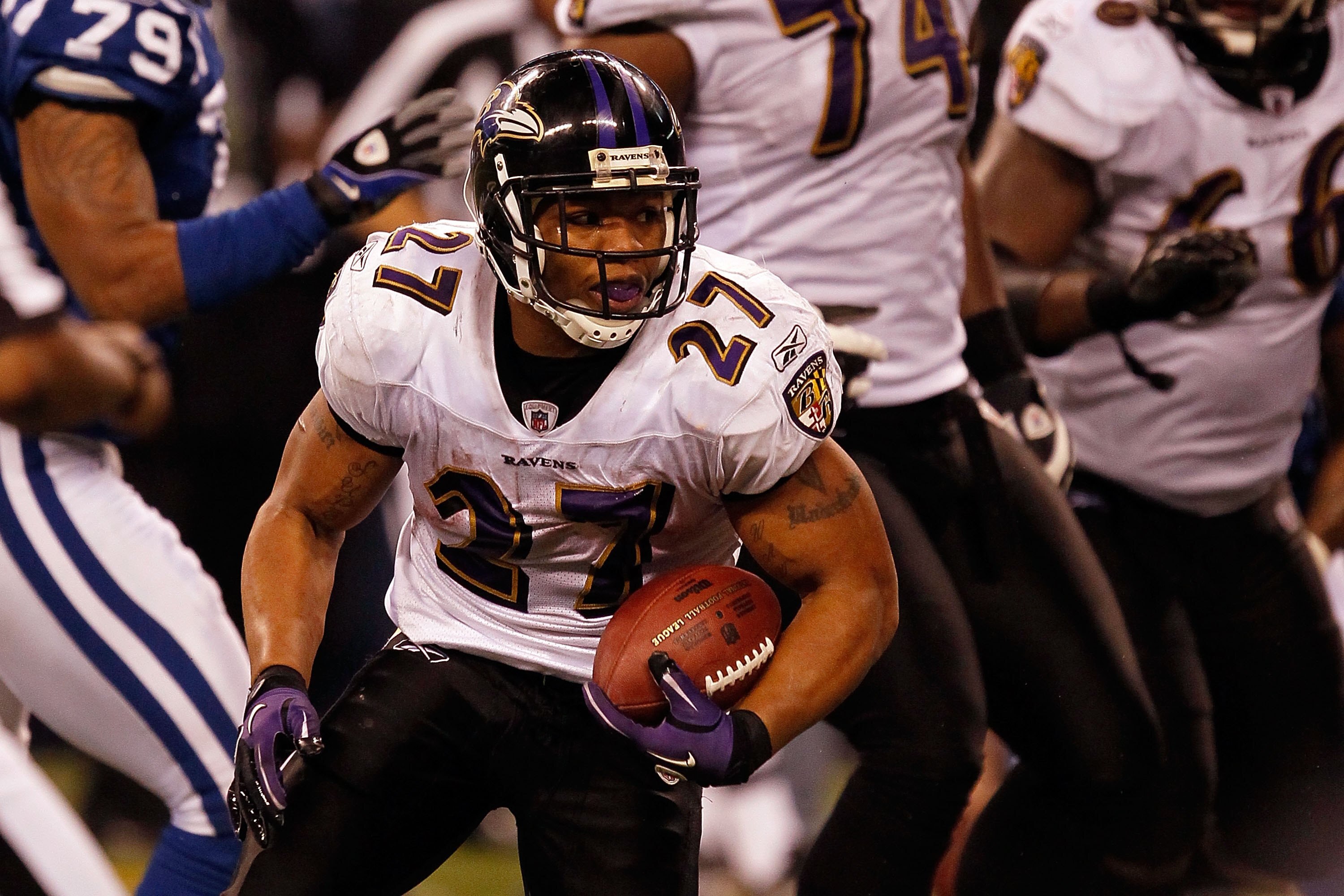 INDIANAPOLIS - JANUARY 16:  Ray Rice #27 of the Baltimore Ravens runs the ball against the Indianapolis Colts in the AFC Divisional Playoff Game at Lucas Oli Stadium on January 16, 2010 in Indianapolis, Indiana.  (Photo by Jonathan Daniel/Getty Images)