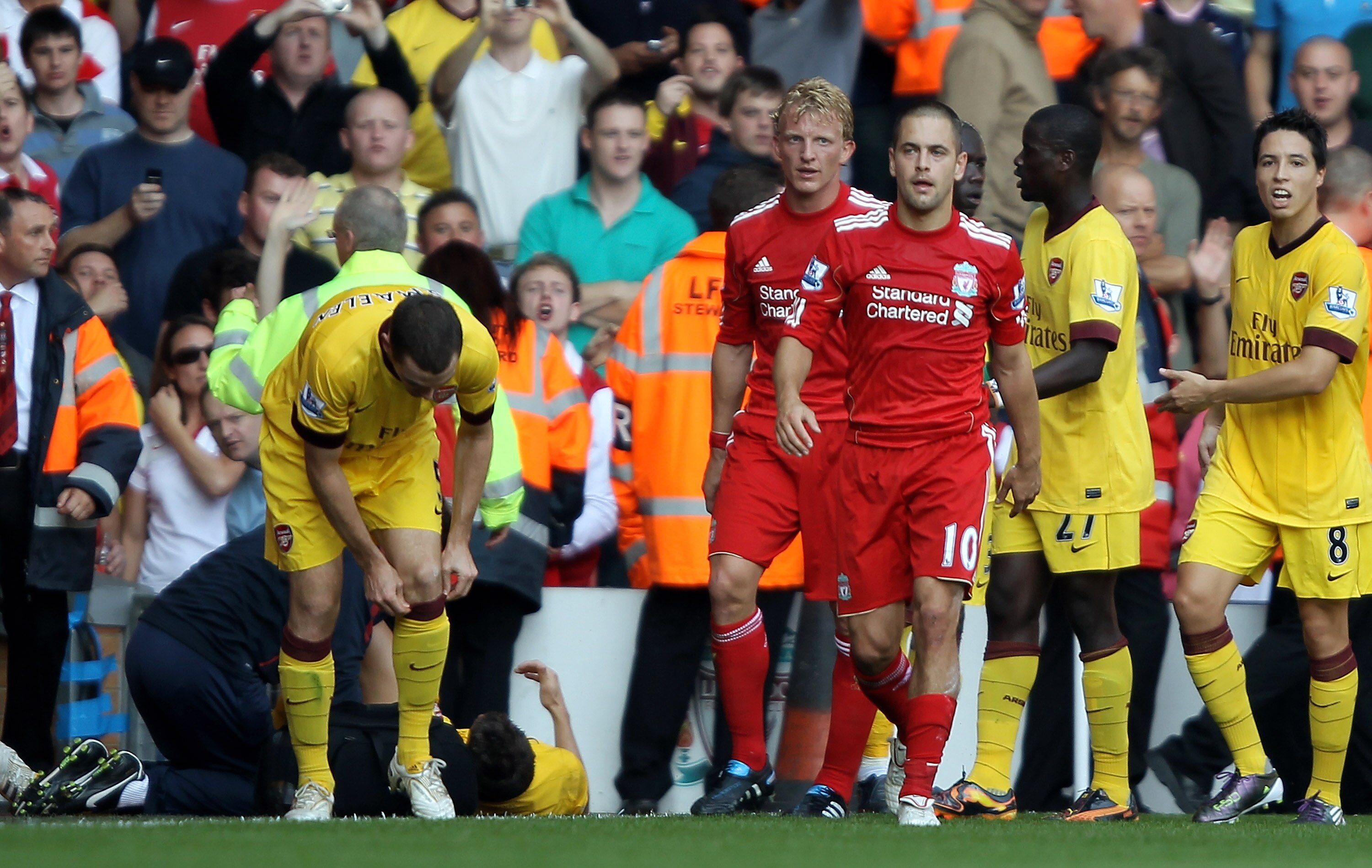 LIVERPOOL, ENGLAND - AUGUST 15:  Joe Cole of Liverpool leaves the pitch after being sent off during the Barclays Premier League match between Liverpool and Arsenal at Anfield on August 15, 2010 in Liverpool, England.  (Photo by Clive Brunskill/Getty Image