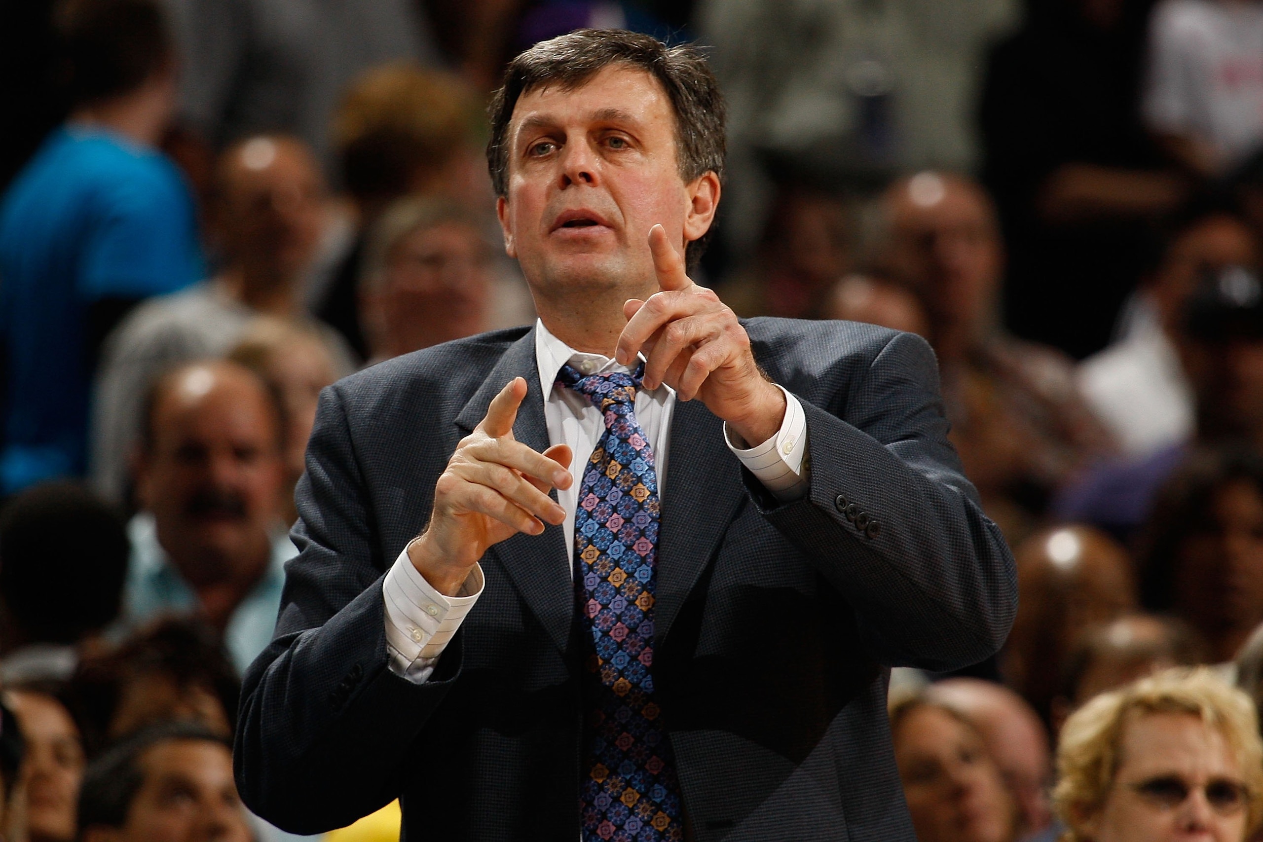 NEW ORLEANS - FEBRUARY 08:  Head coach Kevin McHale of the Minnesota Timberwolves  talks with players during the game against the New Orleans Hornets on February 8, 2009 in New Orleans, Louisiana.  NOTE TO USER: User expressly acknowledges and agrees that