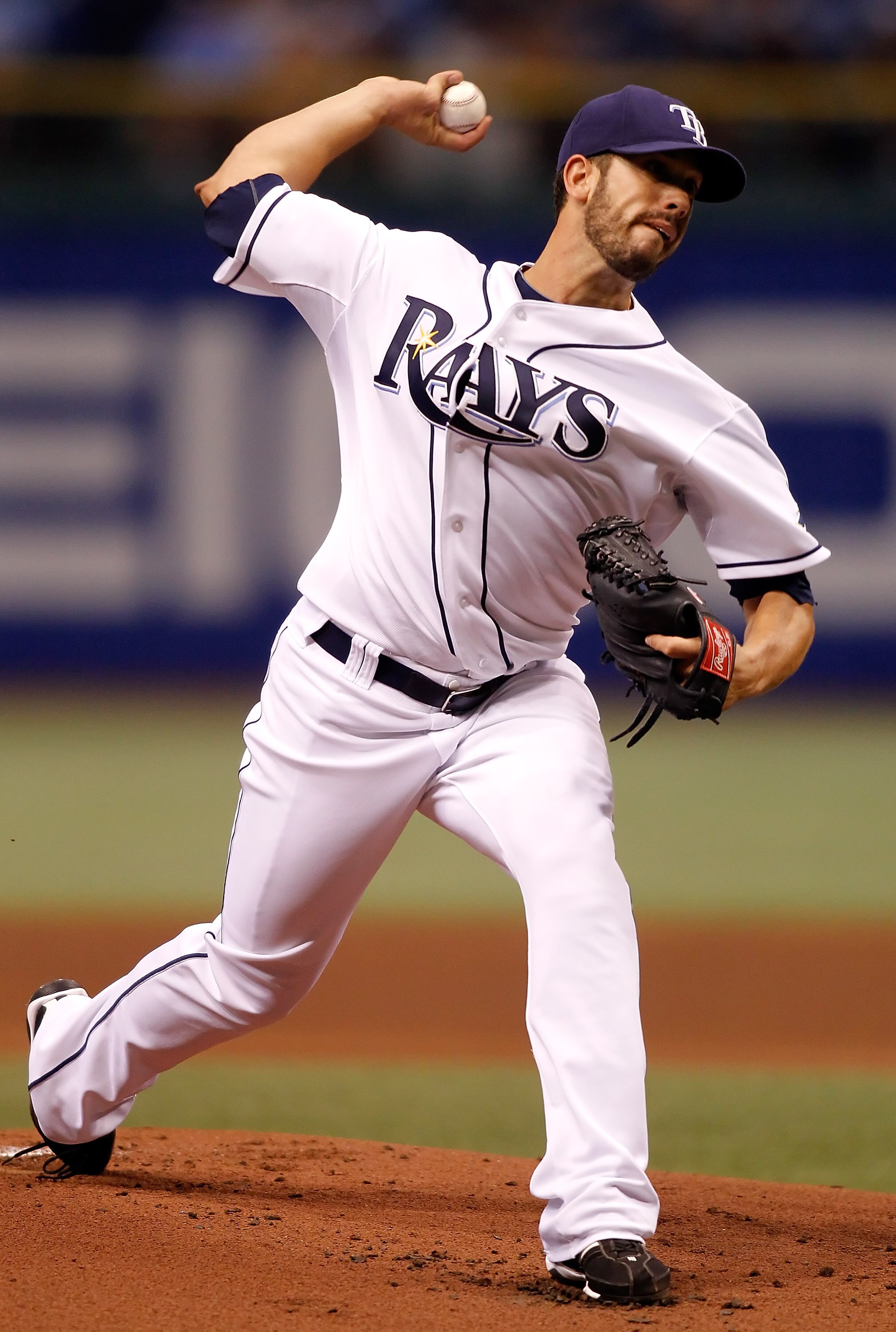 ST PETERSBURG, FL - JULY 27:  Pitcher James Shields #33 of the Tampa Bay Rays pitches against the Detroit Tigers during the game at Tropicana Field on July 27, 2010 in St. Petersburg, Florida.  (Photo by J. Meric/Getty Images)