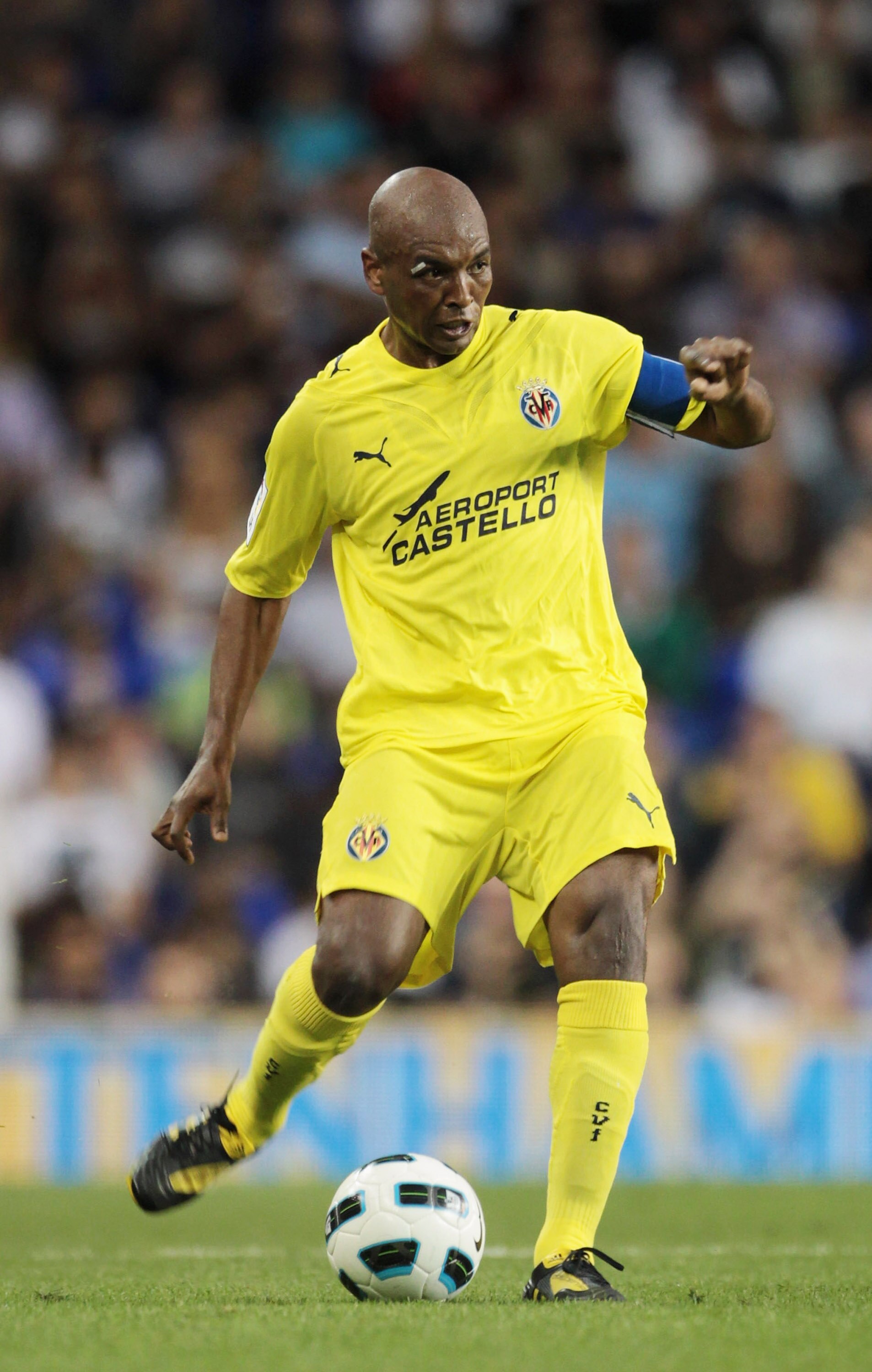 LONDON, ENGLAND - JULY 29: Marcos Senna of  Villarreal during a Pre-Season Friendly between Tottenham Hotspur and  Villarreal at White Hart Lane on July 29, 2010 in London, England.  (Photo by Phil Cole/Getty Images)