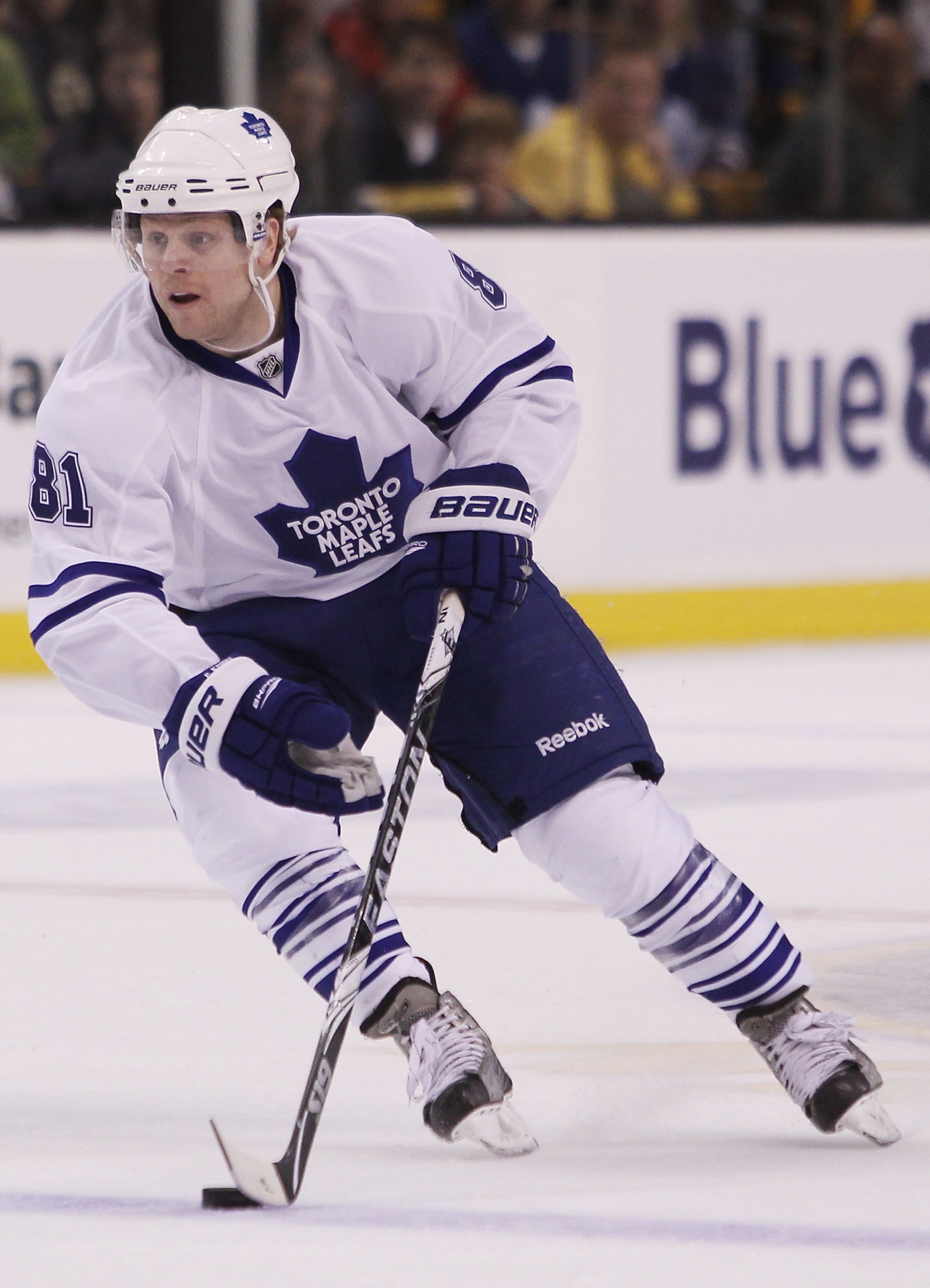 BOSTON - MARCH 04:  Phil Kessel #81 of the Toronto Maple Leafs takes the puck against the Boston Bruins on March 4, 2010 at the TD Garden in Boston, Massachusetts. The Bruins defeated the Maple Leafs 3-2 in an overtime shootout.  (Photo by Elsa/Getty Imag