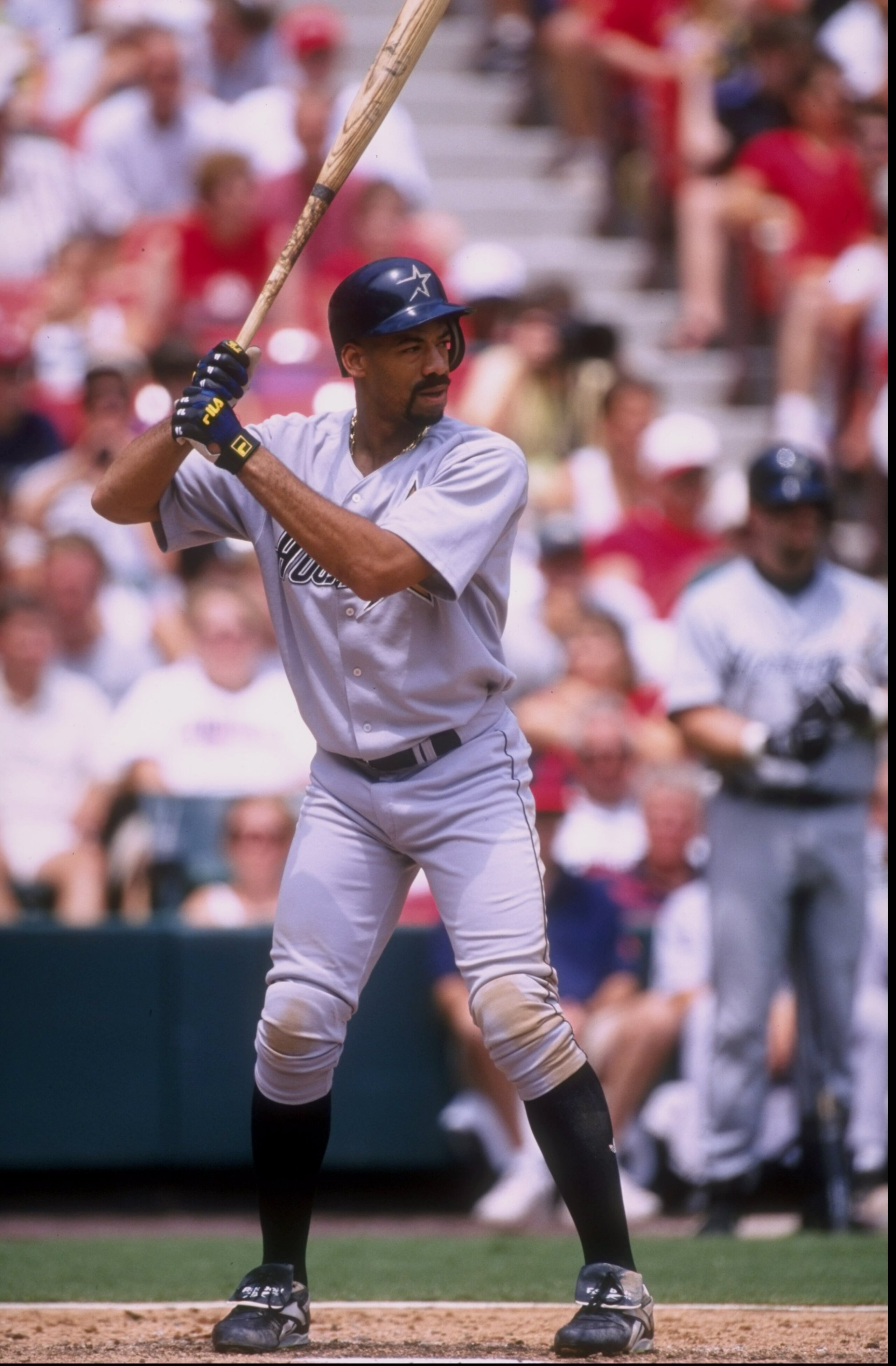 11 Jul 1998: Outfielder Derek Bell #14 of the Houston Astros in action during a game against the St. Louis Cardinals at Busch Stadium in St. Louis, Missouri. The Cardinals defeated the Astros 4-3. Mandatory Credit: Vincent Laforet /Allsport 11 Jul 1998: Outfielder Derek Bell #14 of the Houston Astros in action during a game against the St. Louis Cardinals at Busch Stadium in St. Louis, Missouri. The Cardinals defeated the Astros 4-3. Mandatory Credit: Vincent Laforet /Allsport