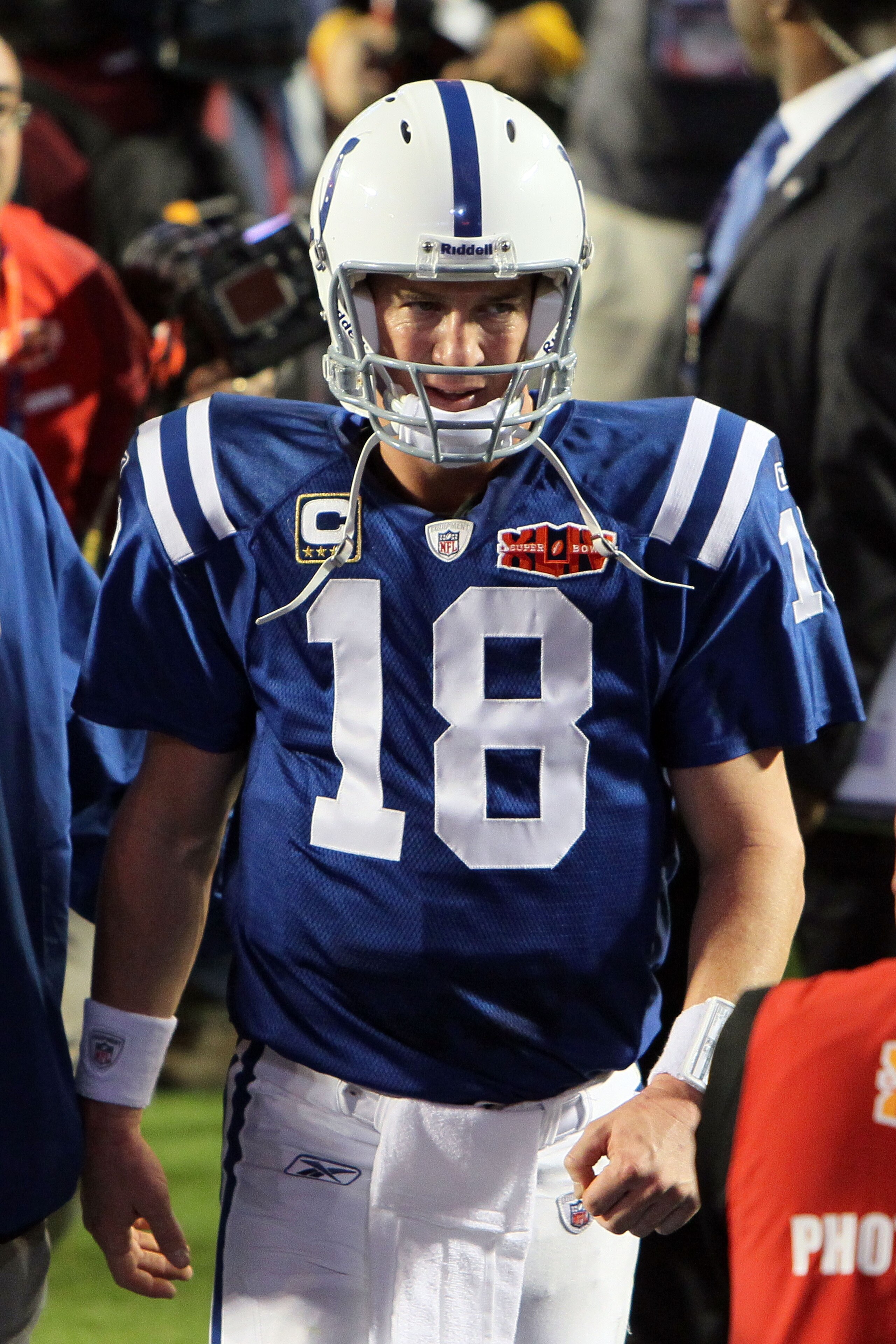MIAMI GARDENS, FL - FEBRUARY 07: Peyton Manning #18 of the Indianapolis Colts walks off the field after being defeated by the New Orleans Saints during Super Bowl XLIV on February 7, 2010 at Sun Life Stadium in Miami Gardens, Florida.  (Photo by Jed Jacob