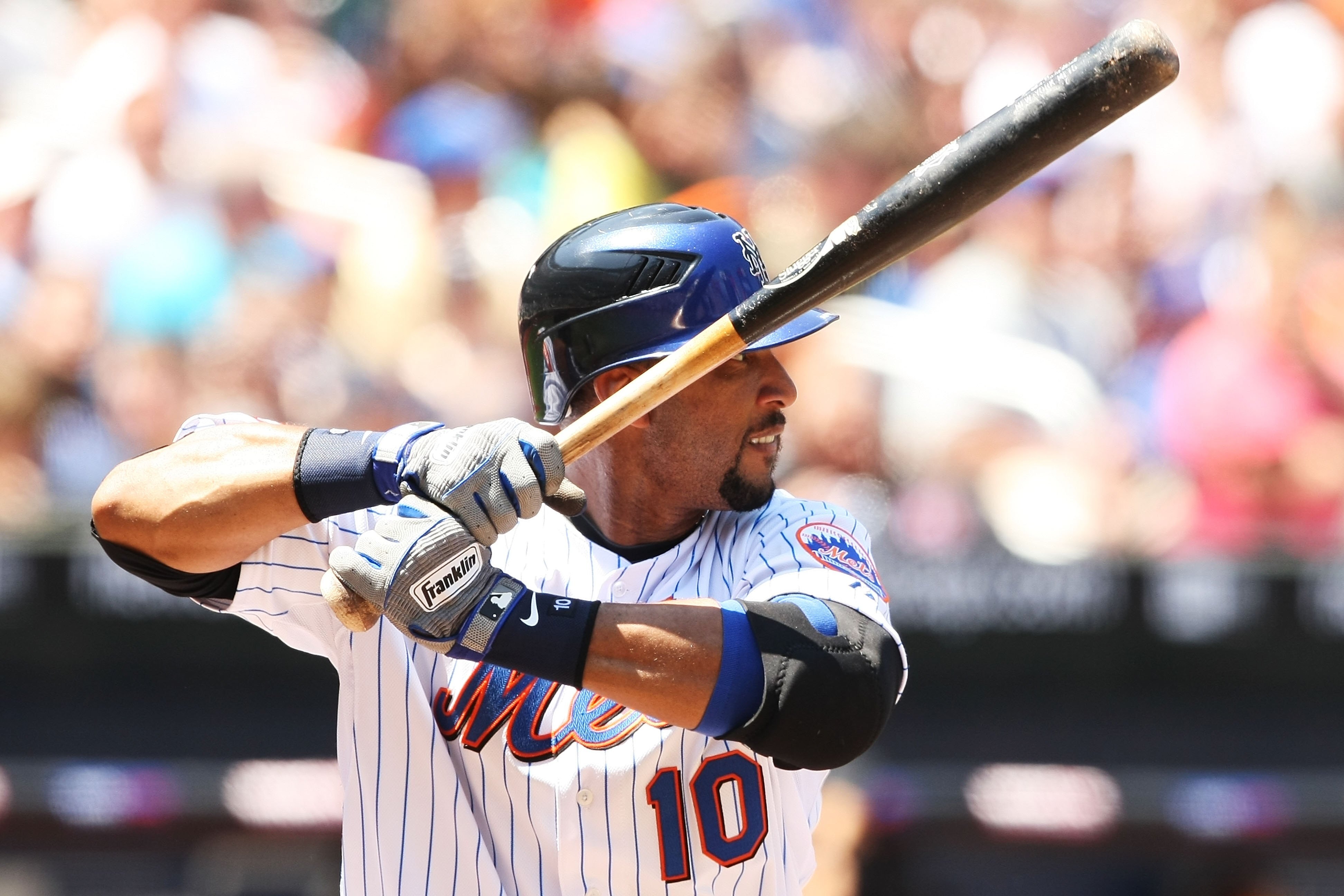 NEW YORK - MAY 31:  Gary Sheffield #10 of the New York Mets in action against  the Florida Marlins during their game on May 31, 2009 at Citi Field in the Flushing neighborhood of the Queens borough of New York City.  (Photo by Al Bello/Getty Images)