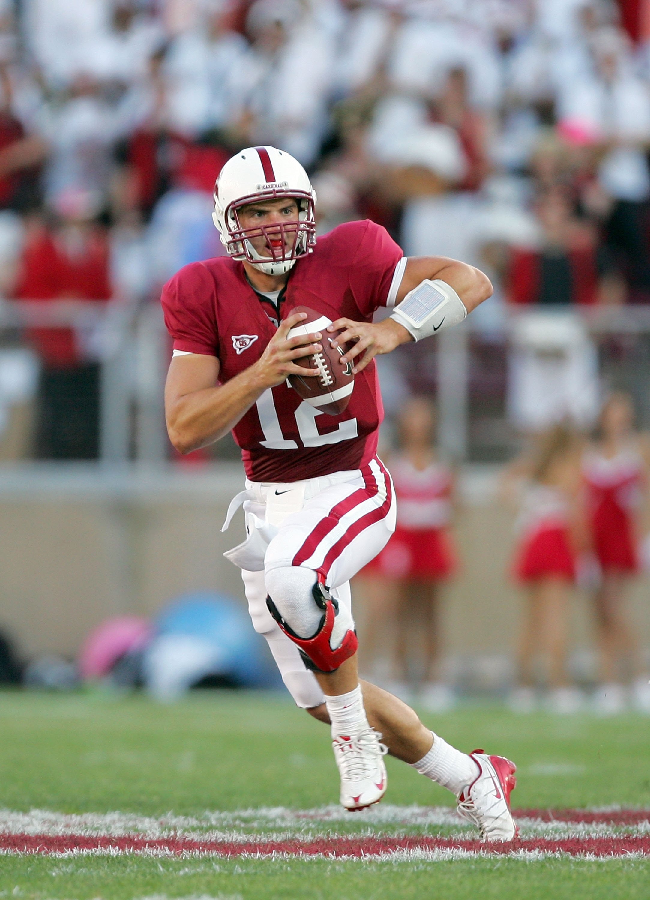 PALO ALTO, CA - SEPTEMBER 19:  Andrew Luck #12 of the Stanford Cardinal in action during their game against the San Jose State Spartans at Stanford Stadium on September 19, 2009 in Palo Alto, California.  (Photo by Ezra Shaw/Getty Images)