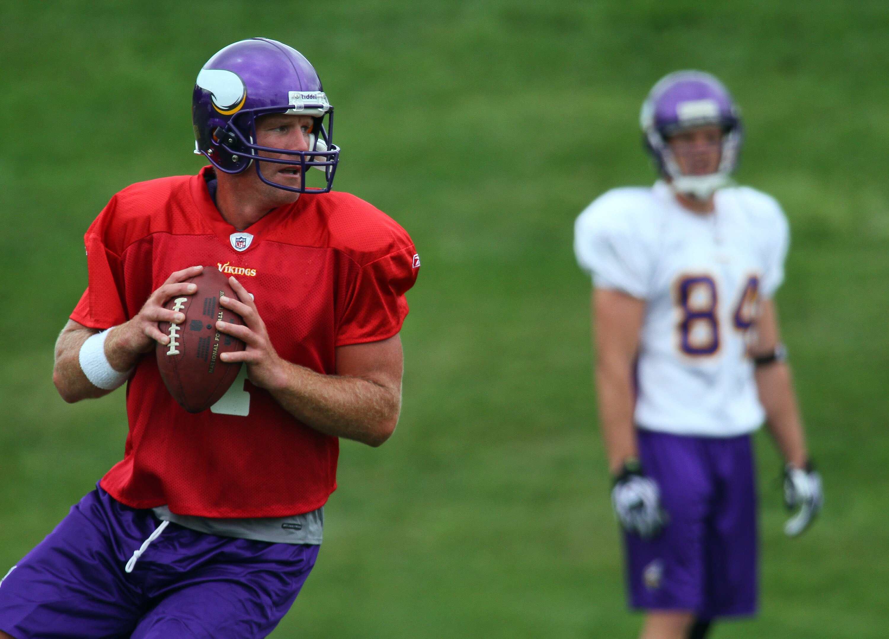 EDEN PRAIRIE, MN - AUGUST 18: Minnesota Vikings quarterback Brett Favre addresses the media at a press conference after the first morning practice since returning to Vikings Winter Park on August 18, 2010 in Eden Prairie, Minnesota. Favre injured his ankl