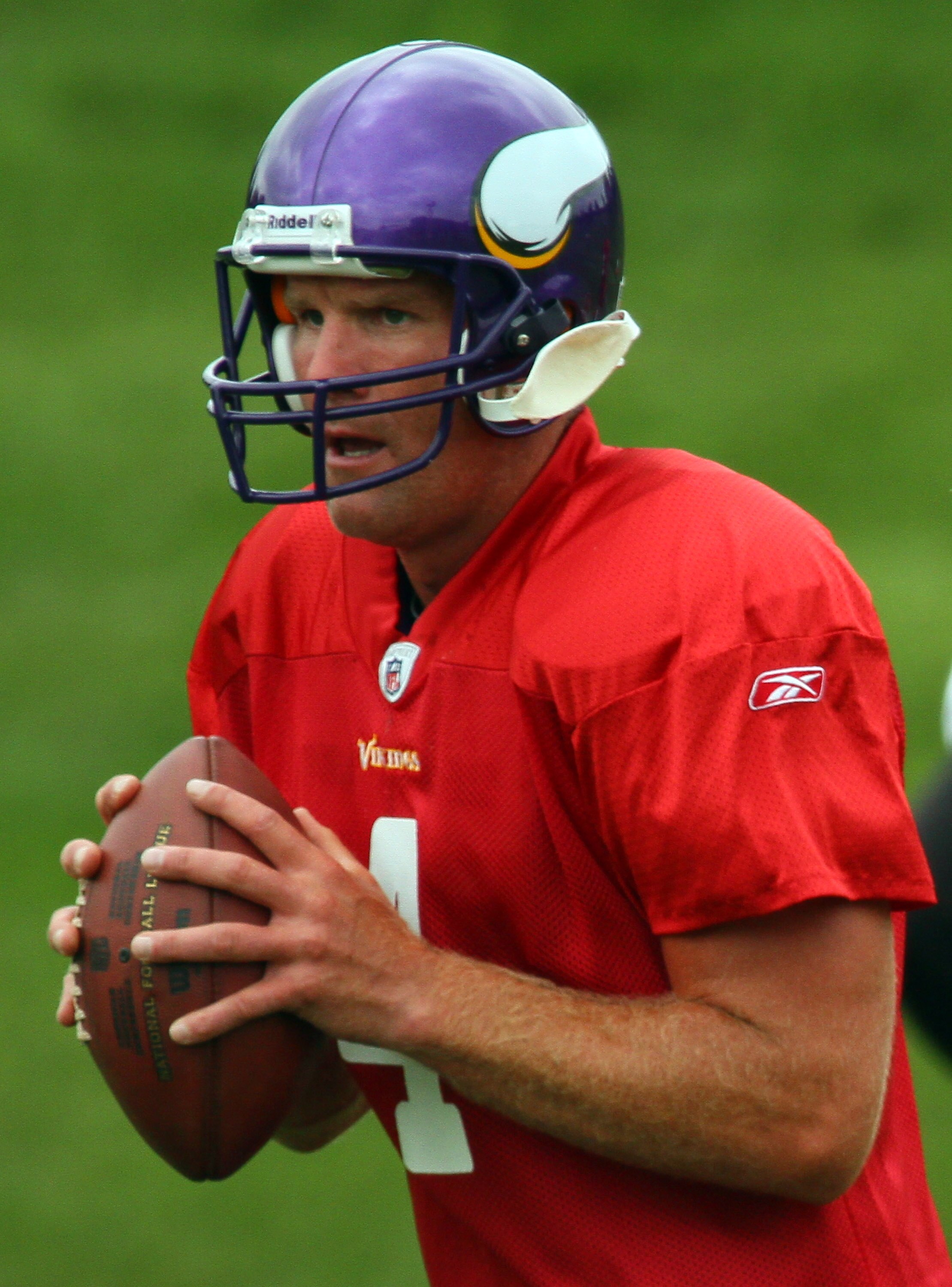 EDEN PRAIRIE, MN - AUGUST 18: Quarterback Brett Favre #4 of the Minnesota Vikings participates in his first morning practice since returning to Vikings Winter Park on August 18, 2010 in Eden Prairie, Minnesota. Favre injured his ankle last year and had be
