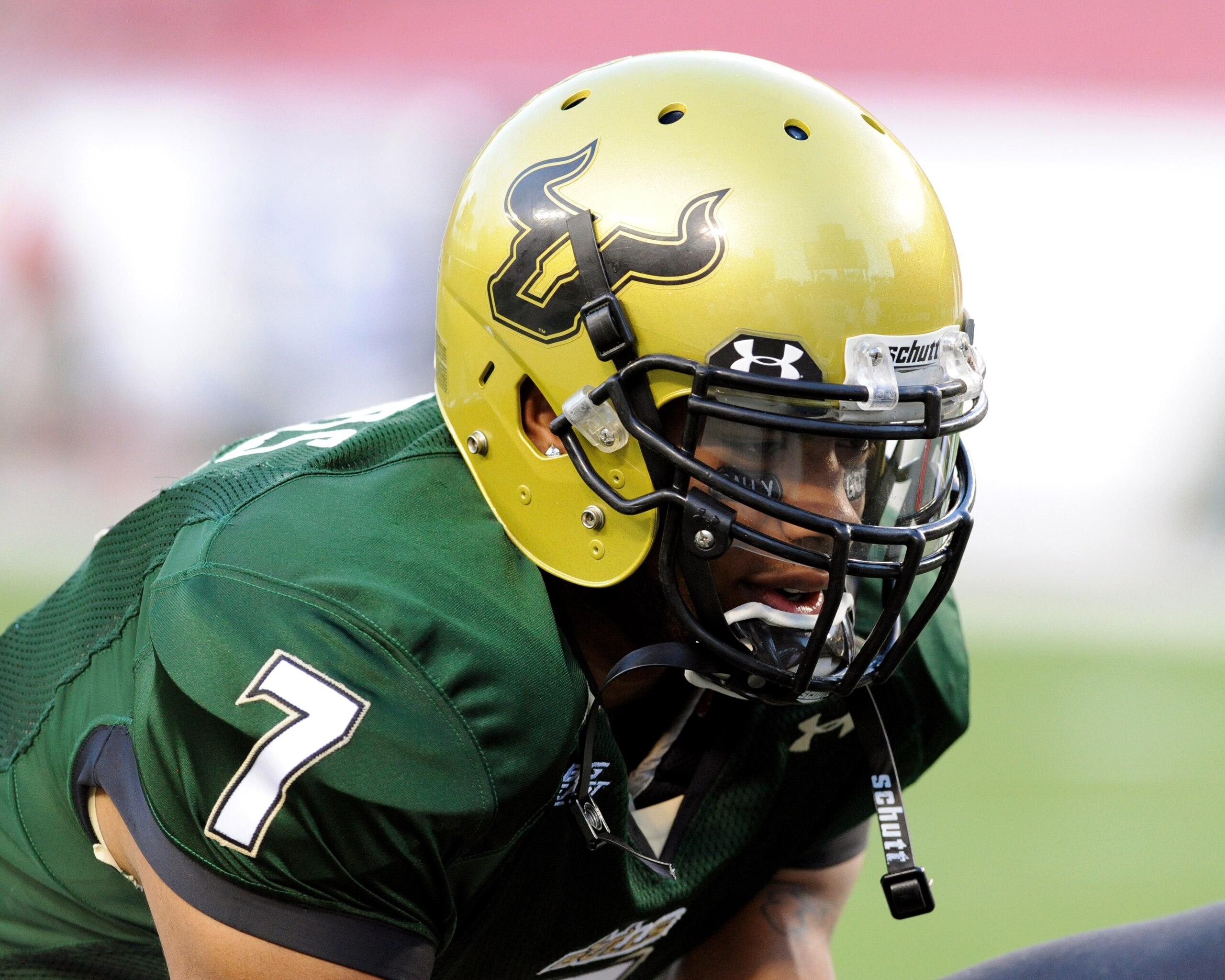 TAMPA, FL - OCTOBER 15: Quarterback B. J. Daniels #7 of the University of South Florida Bulls warms up for play against the Cincinnati Bearcats October 15, 2009 at Raymond James Stadium in Tampa, Florida. (Photo by Al Messerschmidt/Getty Images) TAMPA, FL - OCTOBER 15: Quarterback B. J. Daniels #7 of the University of South Florida Bulls warms up for play against the Cincinnati Bearcats October 15, 2009 at Raymond James Stadium in Tampa, Florida. (Photo by Al Messerschmidt/Getty Images)