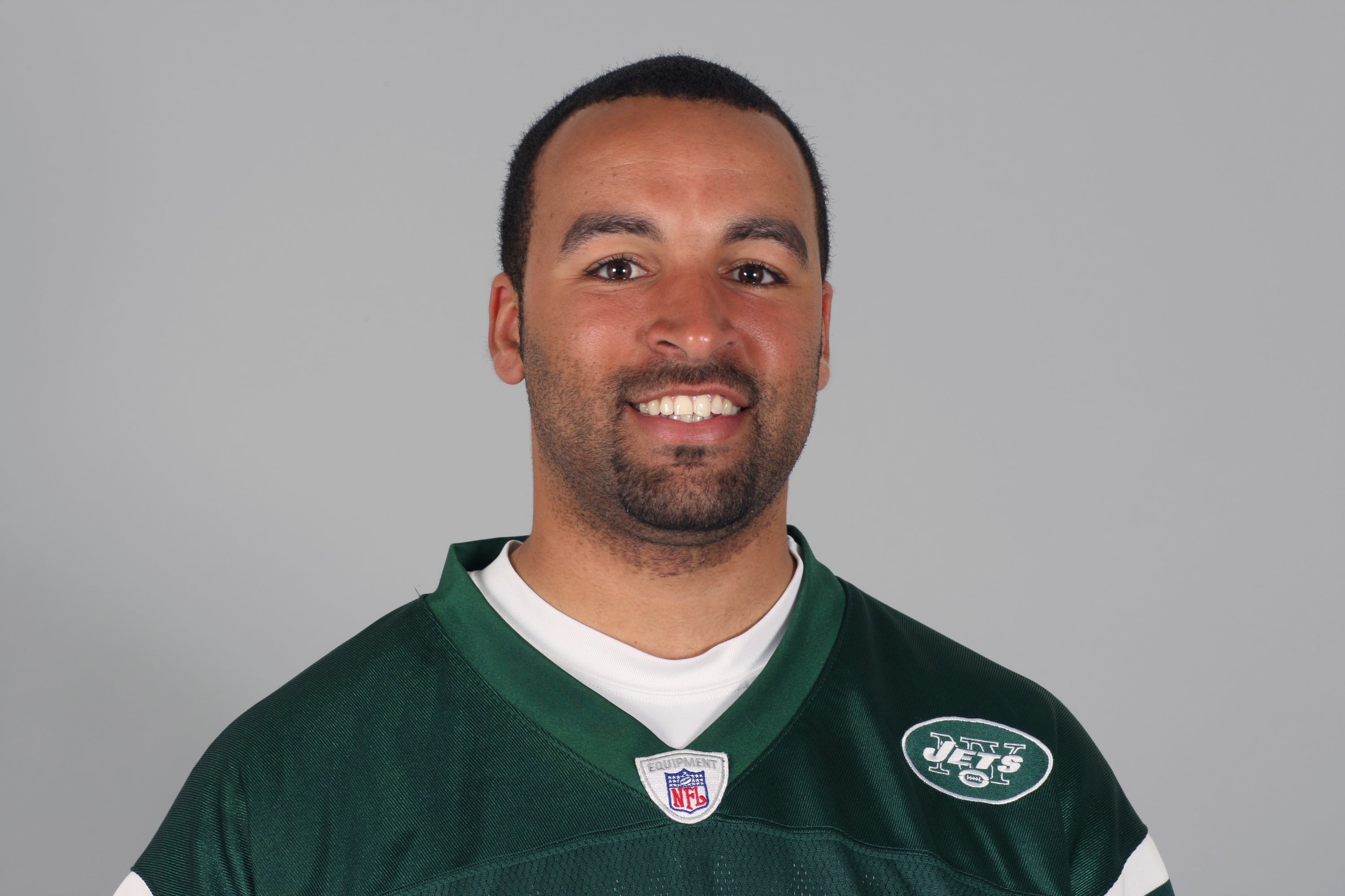 EAST RUTHERFORD, NJ - 2009: Reggie Hodges of the New York Jets poses for his 2009 NFL headshot at photo day in East Rutherford, New Jersey. (Photo by NFL Photos) EAST RUTHERFORD, NJ - 2009: Reggie Hodges of the New York Jets poses for his 2009 NFL headshot at photo day in East Rutherford, New Jersey. (Photo by NFL Photos)