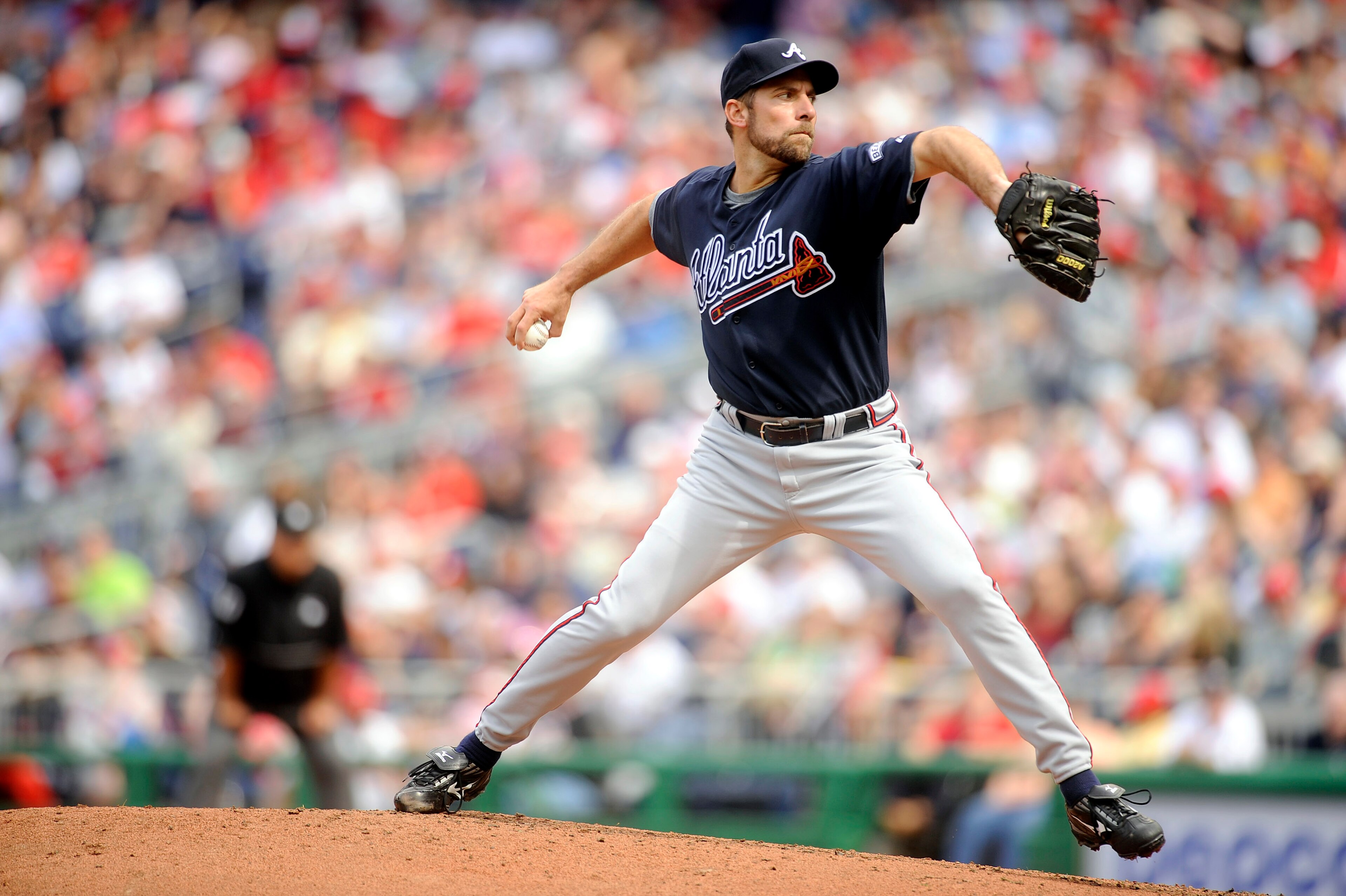 WASHINGTON - APRIL 12:  John Smoltz #29 of the Atlanta Braves pitches against the Washington Nationals April 12, 2008 at Nationals Park in Washington, DC.  (Photo by Greg Fiume/Getty Images)