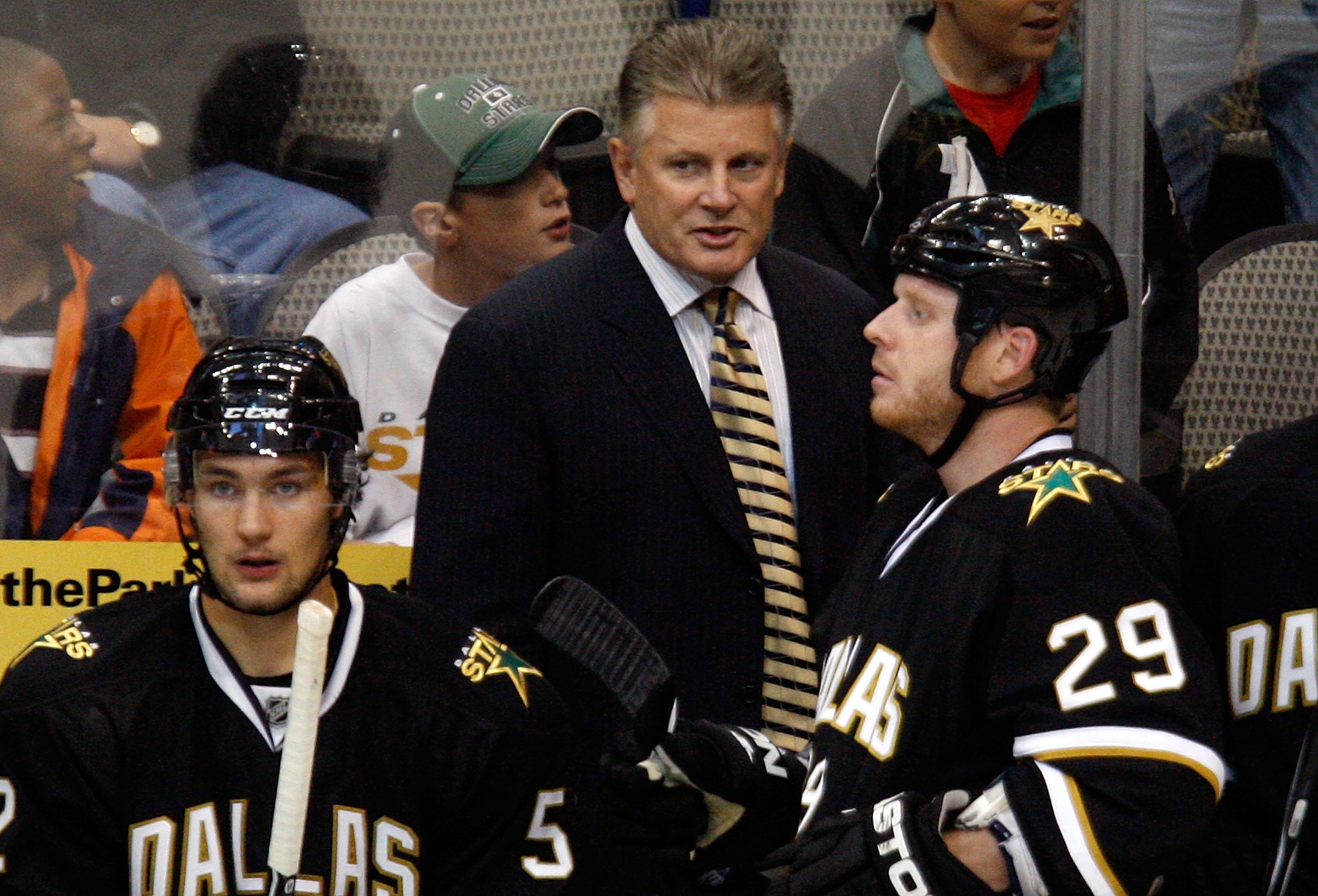 DALLAS - SEPTEMBER 16:  Head coach Marc Crawford of the Dallas Stars at American Airlines Center on September 16, 2009 in Dallas, Texas.  (Photo by Ronald Martinez/Getty Images)