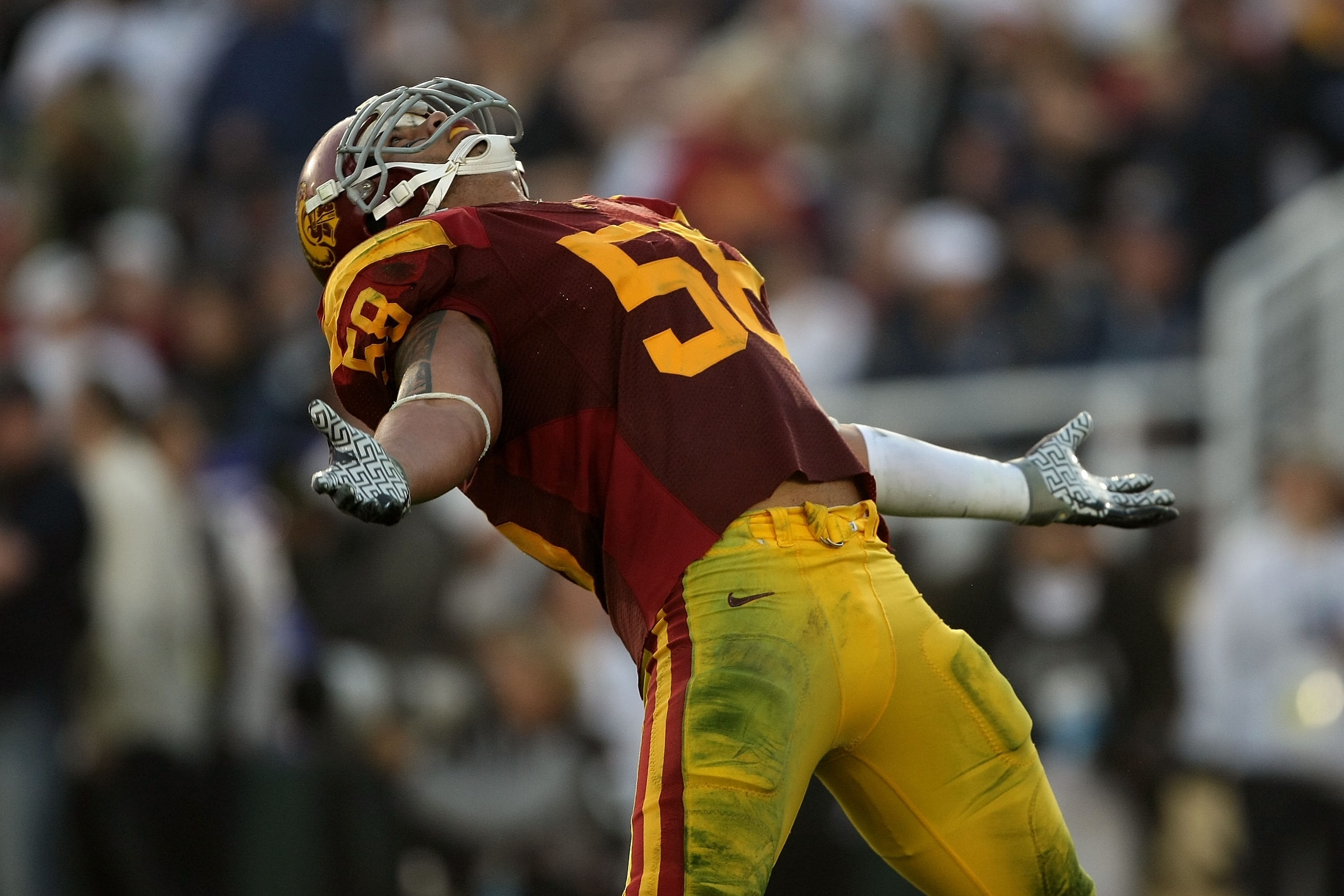 PASADENA, CA - JANUARY 01:  Rey Maualuga #58 of the USC Trojans yells during the second half against the Penn State Nittany Lions during the 95th Rose Bowl Game presented by Citi on January 1, 2009 at the Rose Bowl in Pasadena, California.  (Photo by Step
